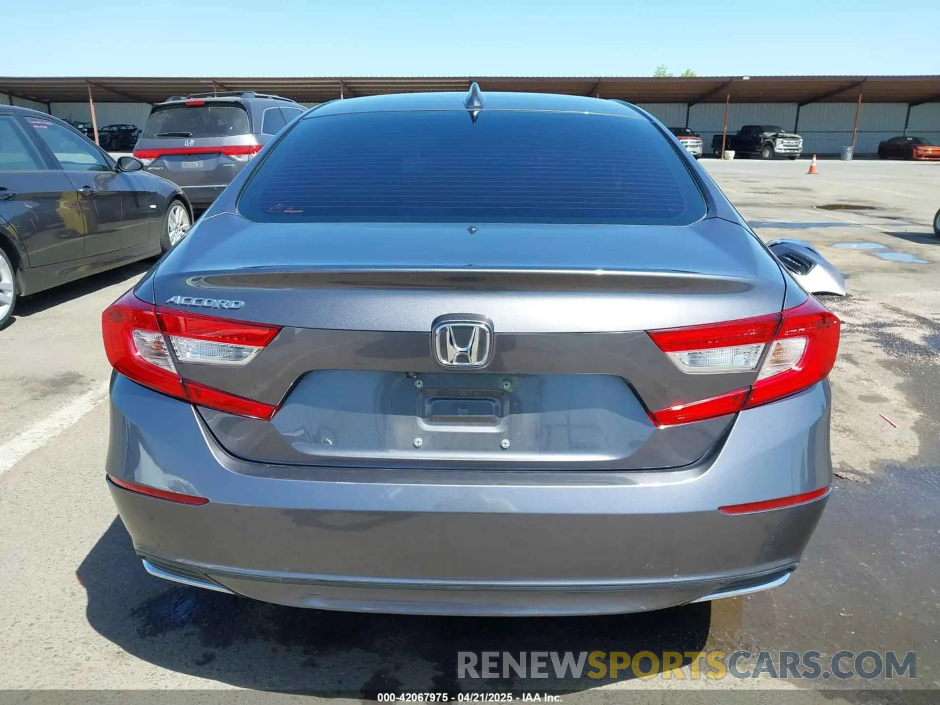 17 fotografías del automóvil dañado 1HGCV1F50KA078204 HONDA ACCORD 2019