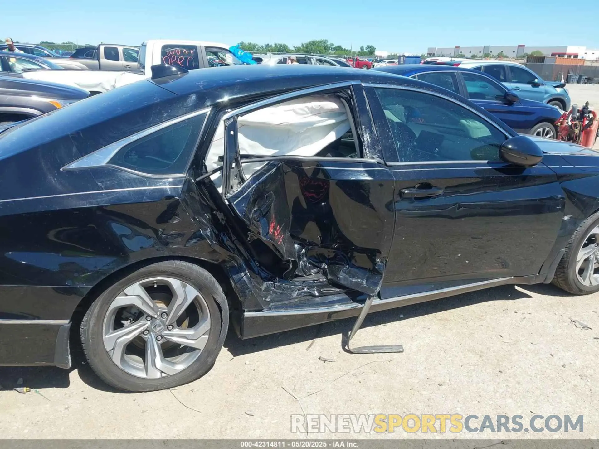 6 fotografías del automóvil dañado 1HGCV1F50KA128387 HONDA ACCORD 2019