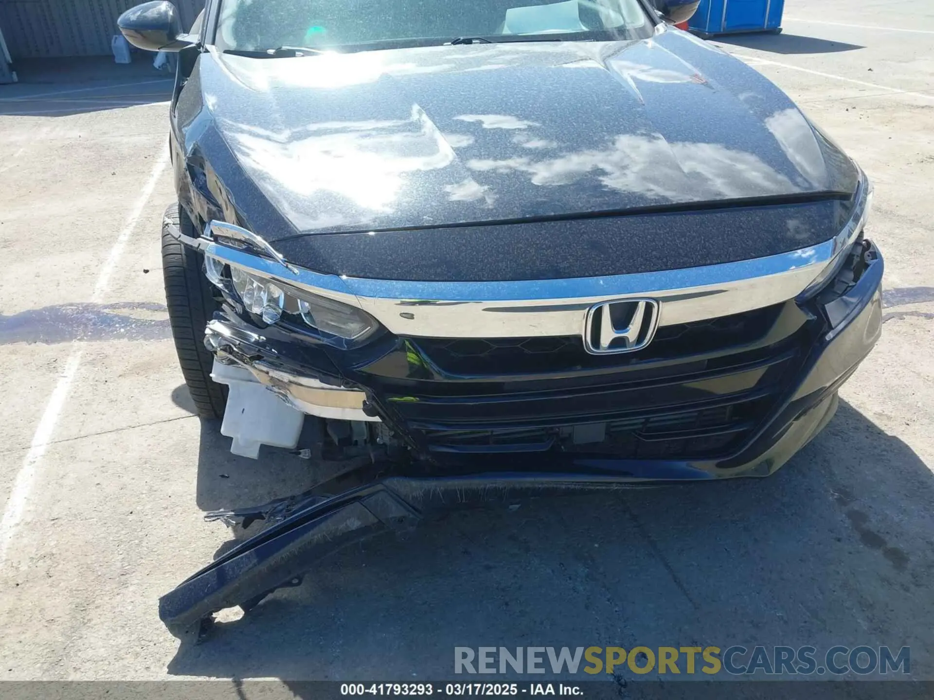 18 fotografías del automóvil dañado 1HGCV1F51KA087266 HONDA ACCORD 2019