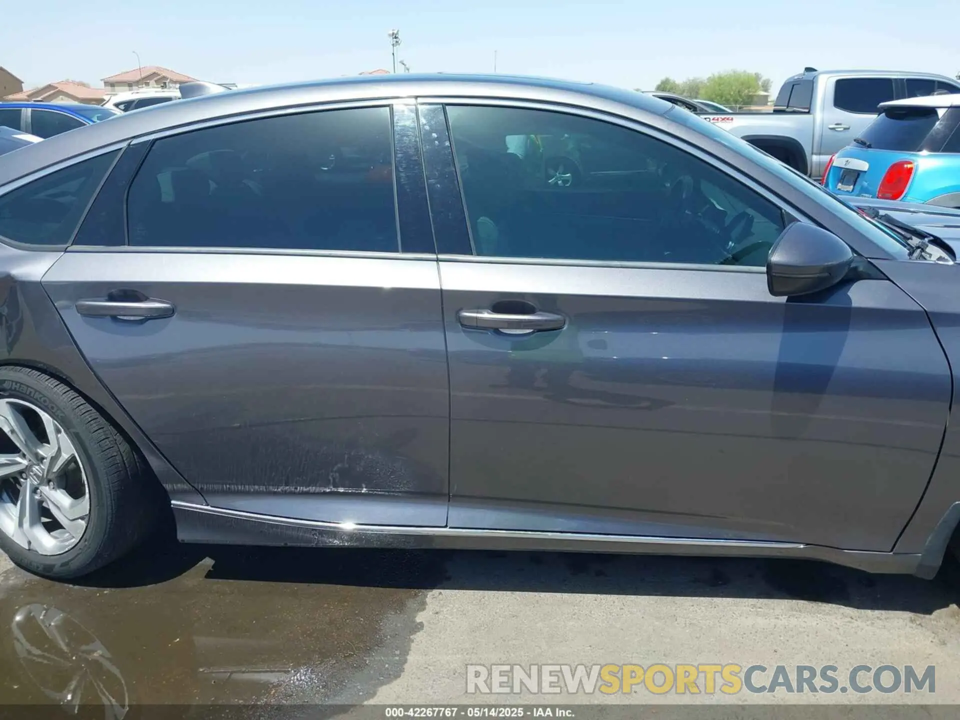 13 fotografías del automóvil dañado 1HGCV1F55KA041410 HONDA ACCORD 2019