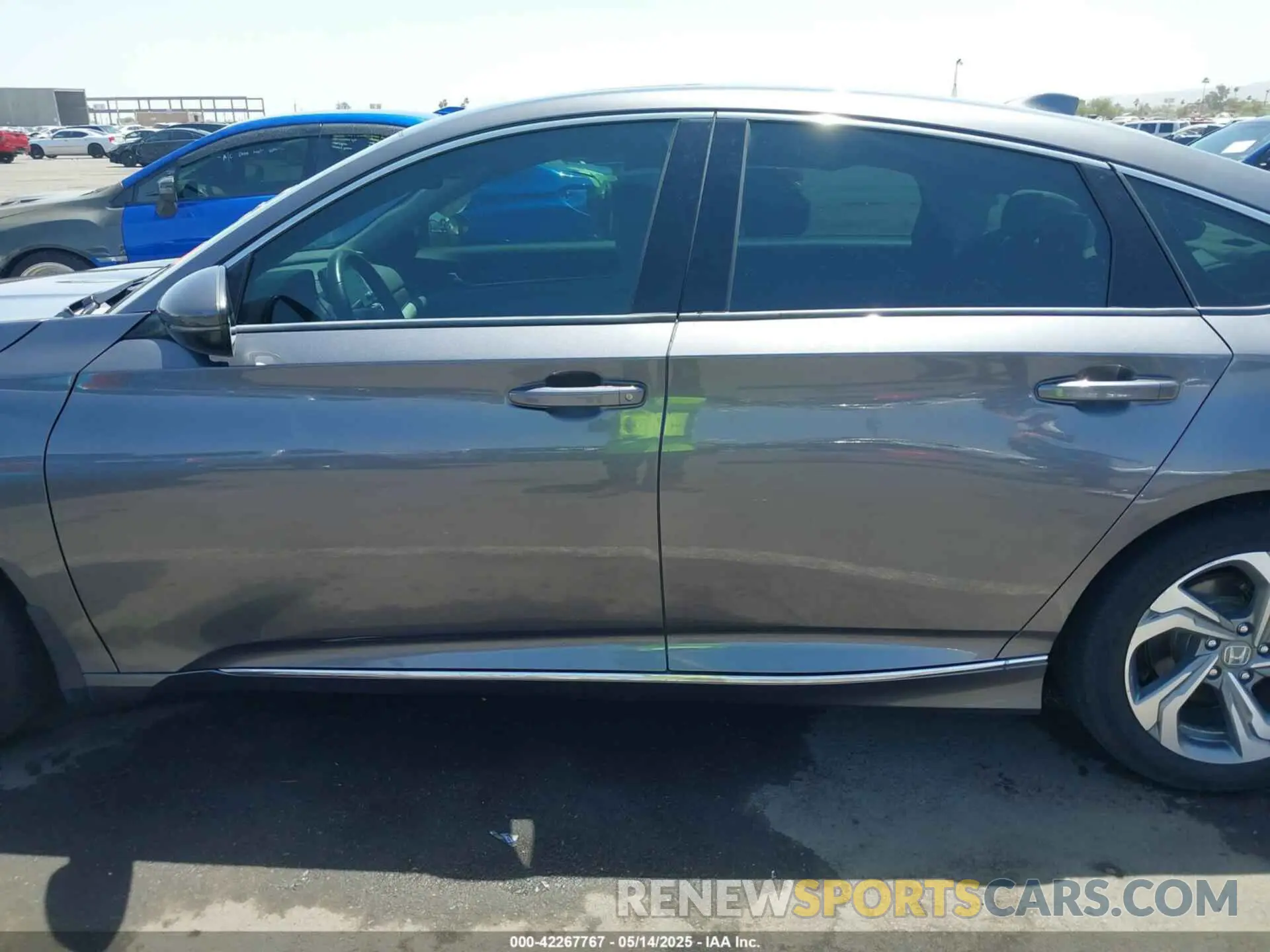 14 fotografías del automóvil dañado 1HGCV1F55KA041410 HONDA ACCORD 2019