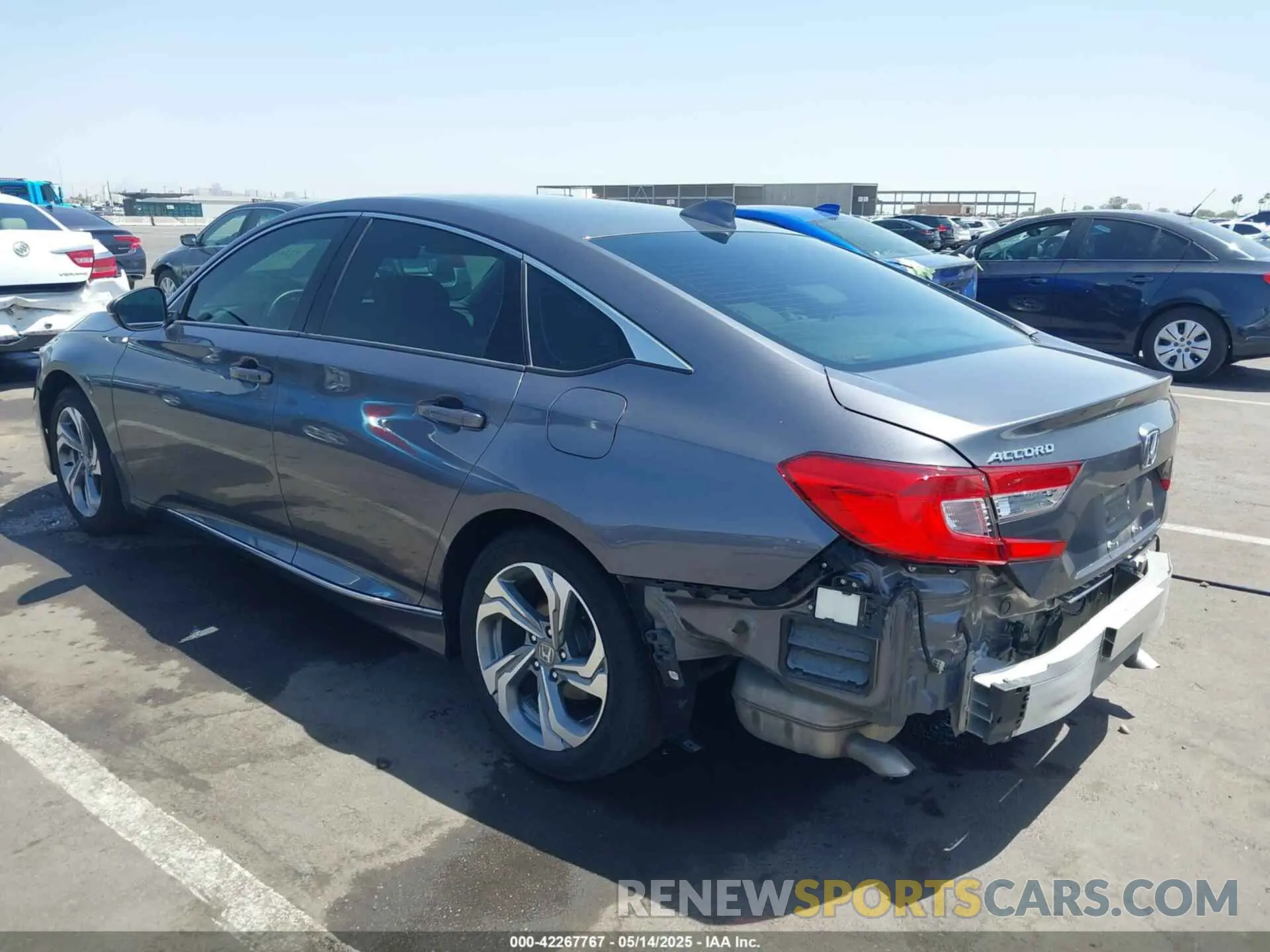3 fotografías del automóvil dañado 1HGCV1F55KA041410 HONDA ACCORD 2019