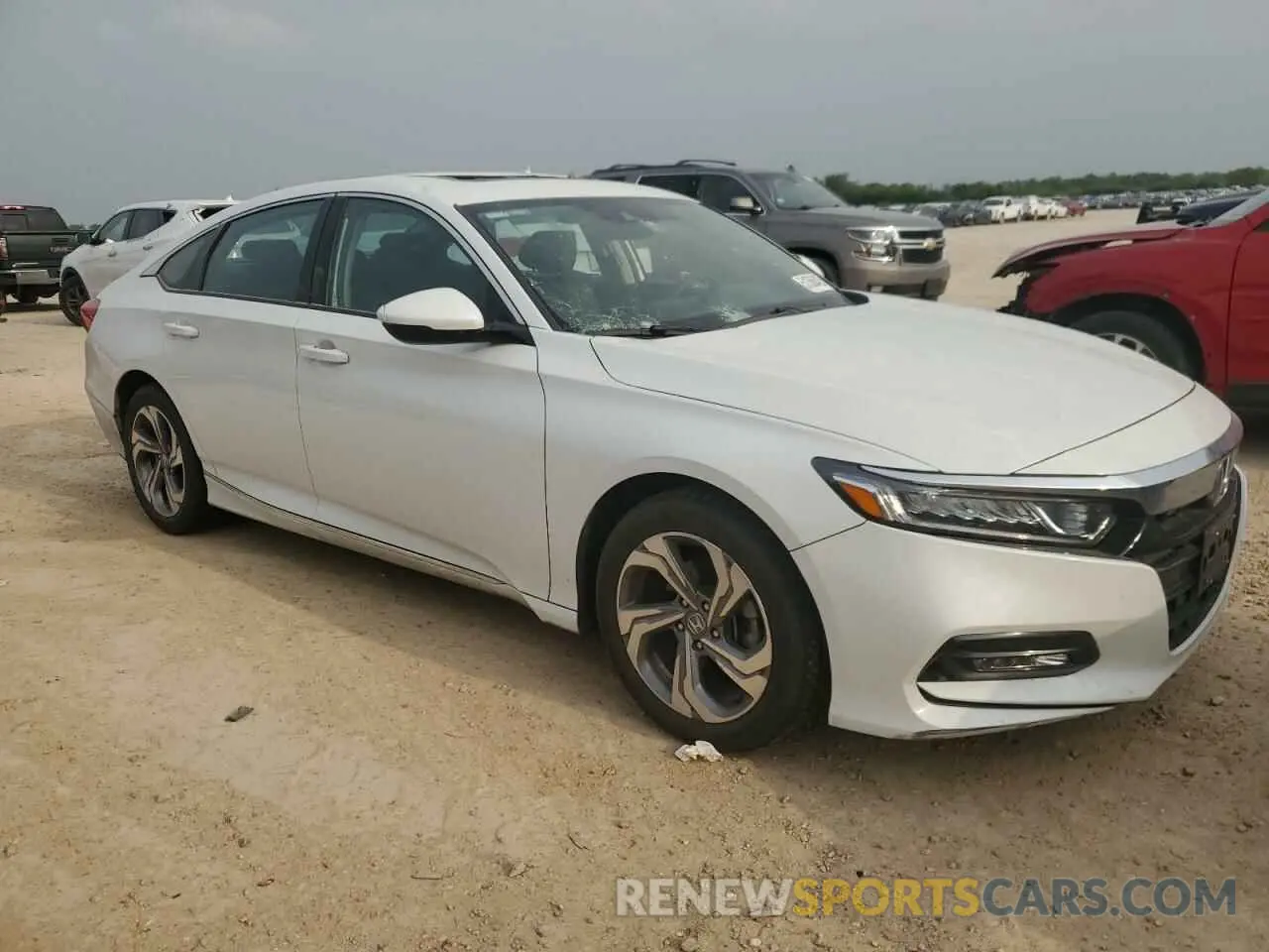 4 fotografías del automóvil dañado 1HGCV1F56KA105549 HONDA ACCORD 2019