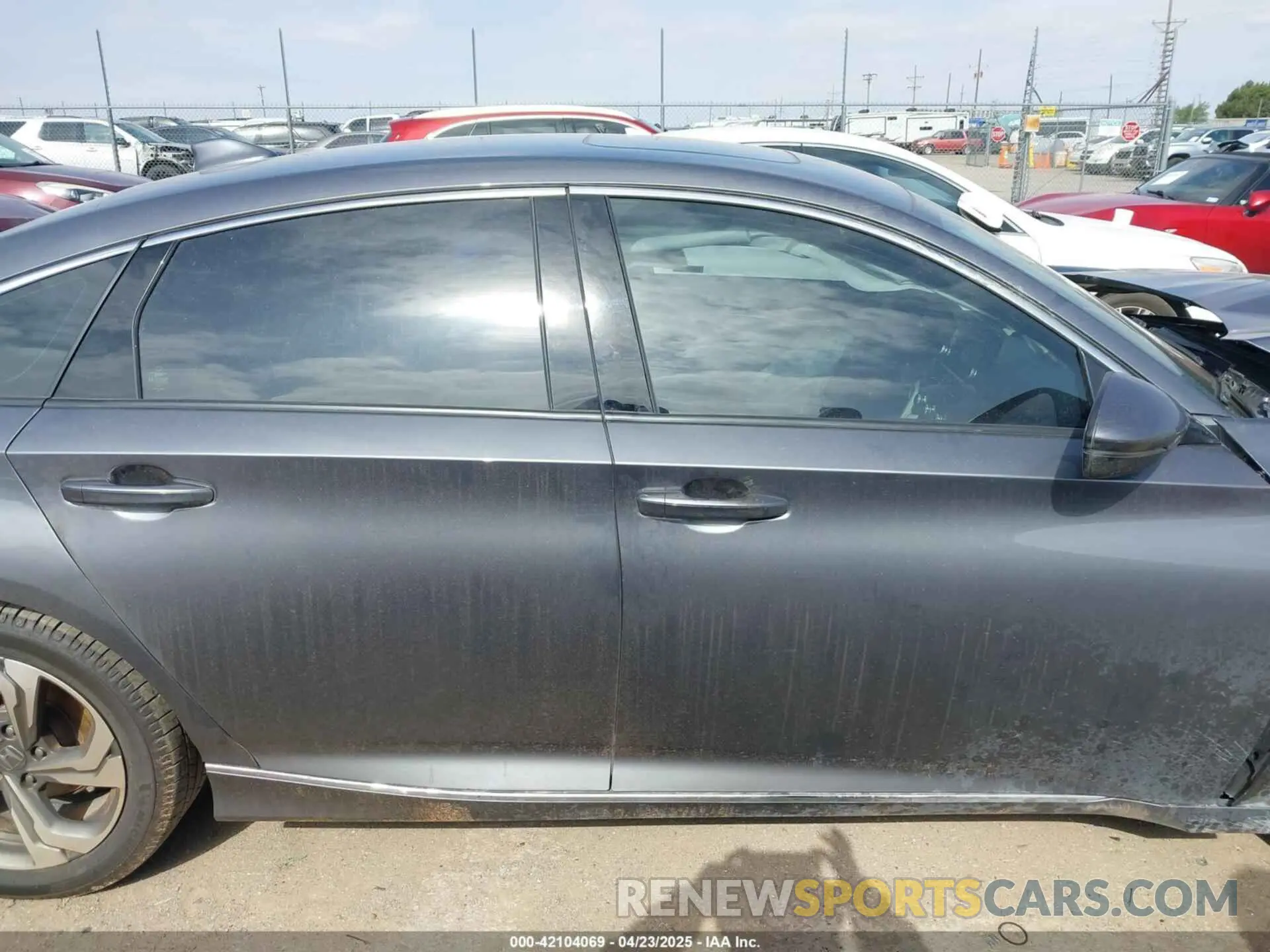 13 fotografías del automóvil dañado 1HGCV1F57KA031378 HONDA ACCORD 2019