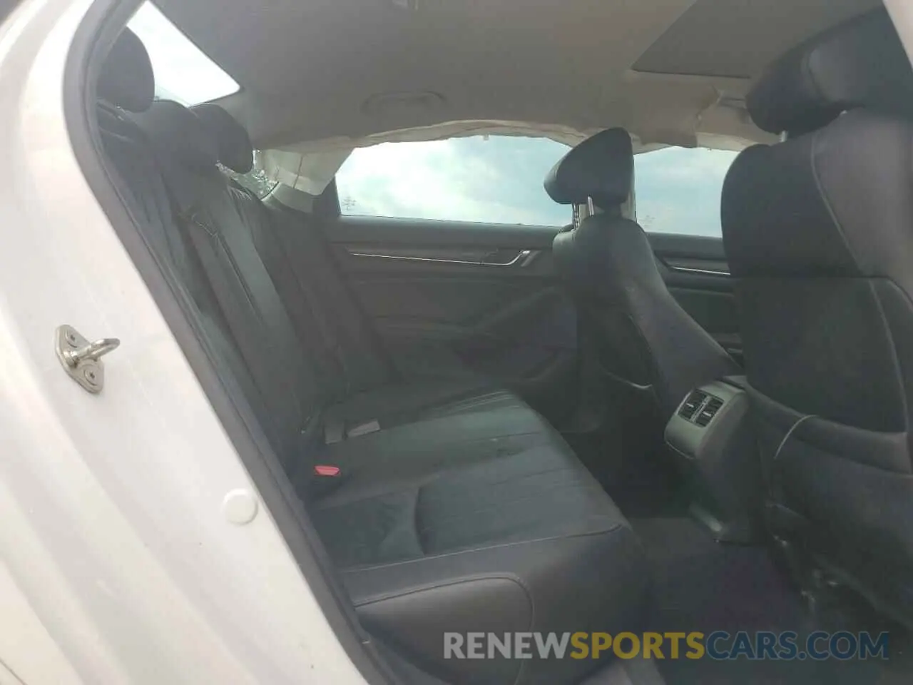 10 fotografías del automóvil dañado 1HGCV1F59KA094322 HONDA ACCORD 2019