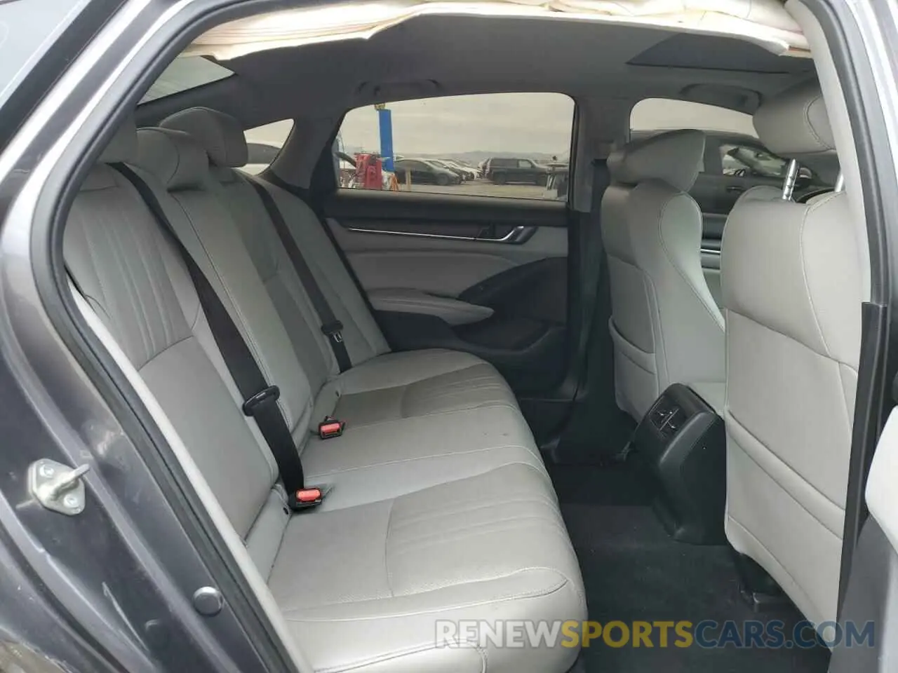 10 fotografías del automóvil dañado 1HGCV1F5XKA143298 HONDA ACCORD 2019