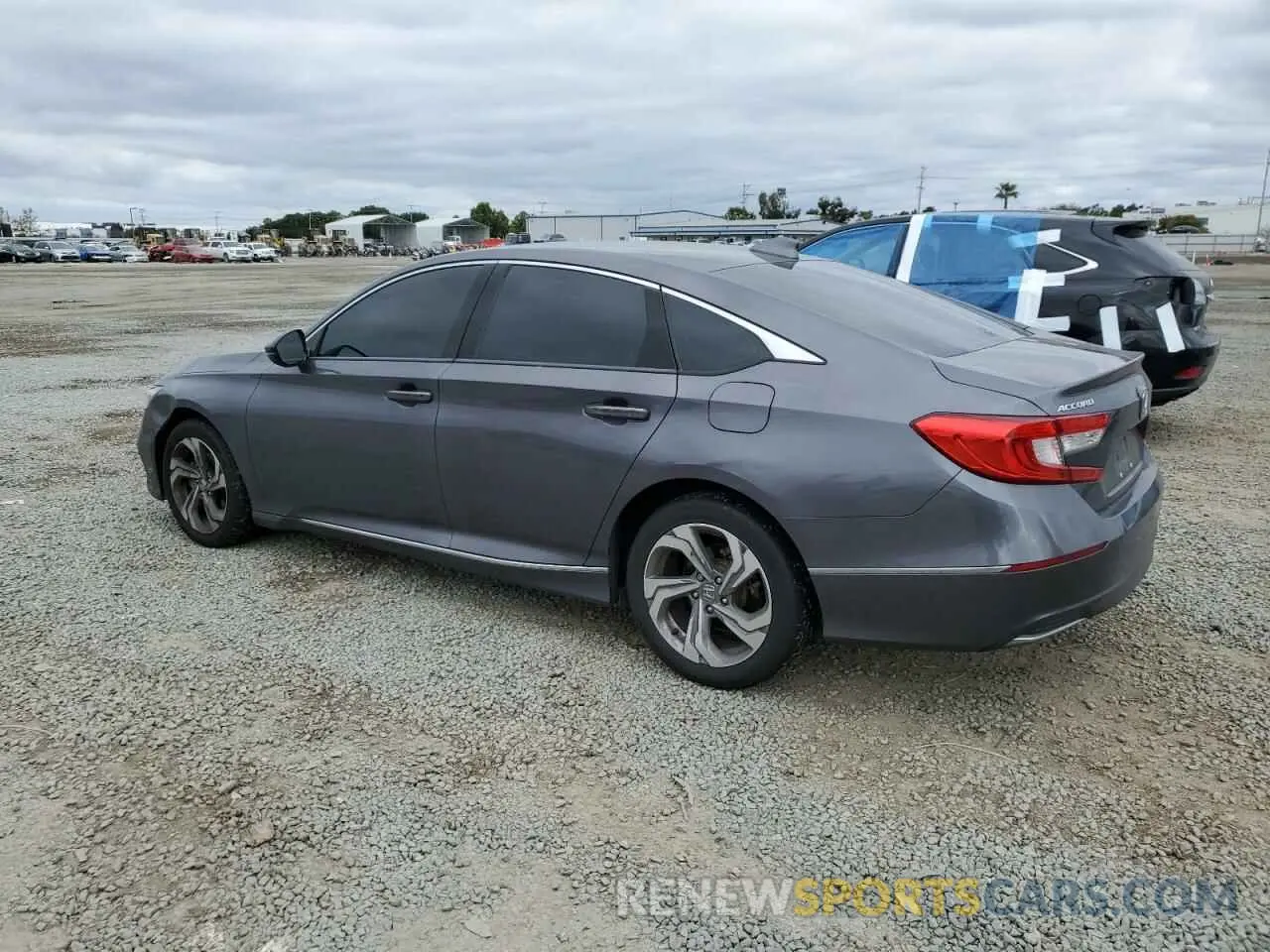 2 fotografías del automóvil dañado 1HGCV1F5XKA143298 HONDA ACCORD 2019