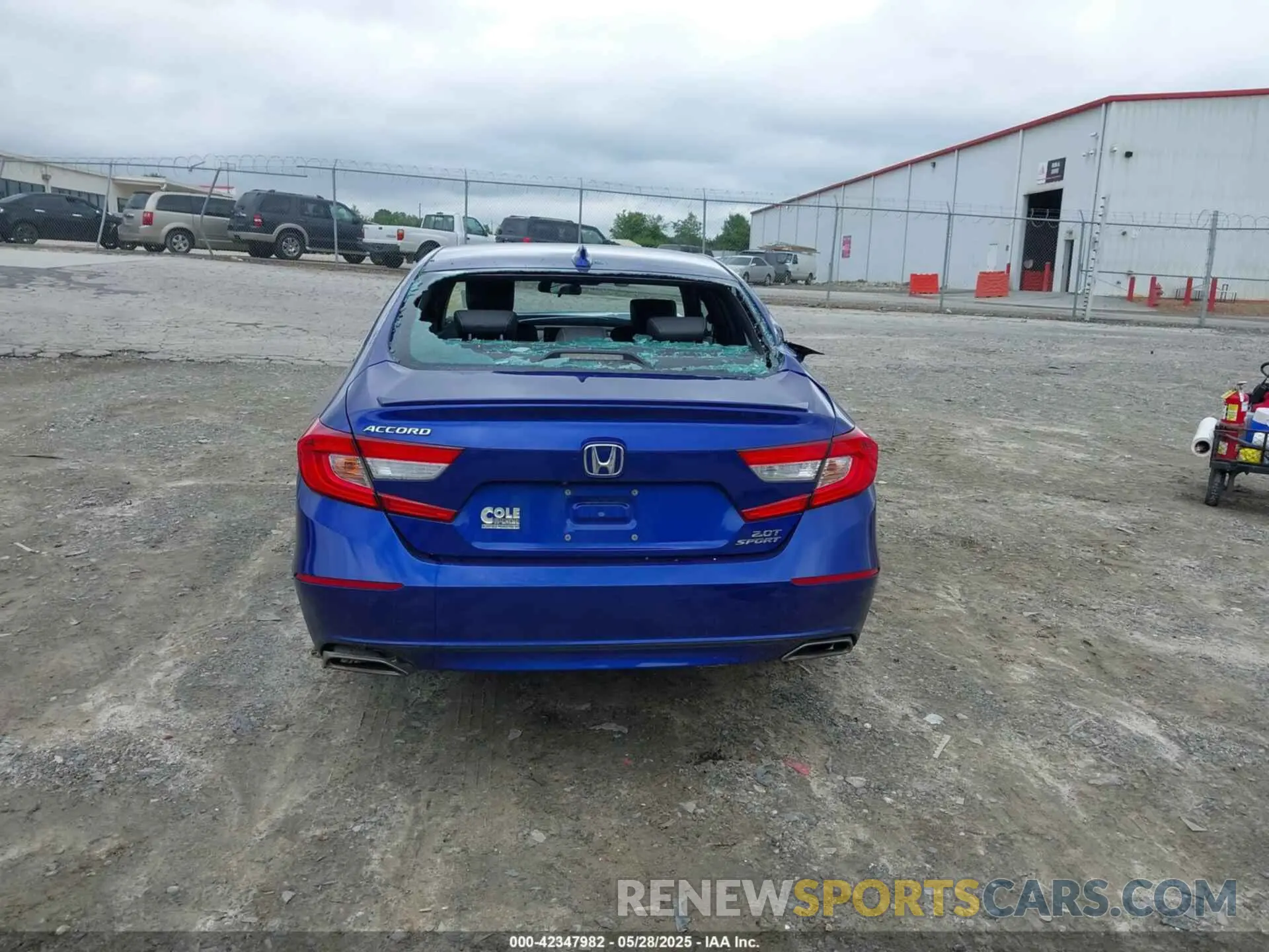 16 fotografías del automóvil dañado 1HGCV2E37KA013730 HONDA ACCORD 2019