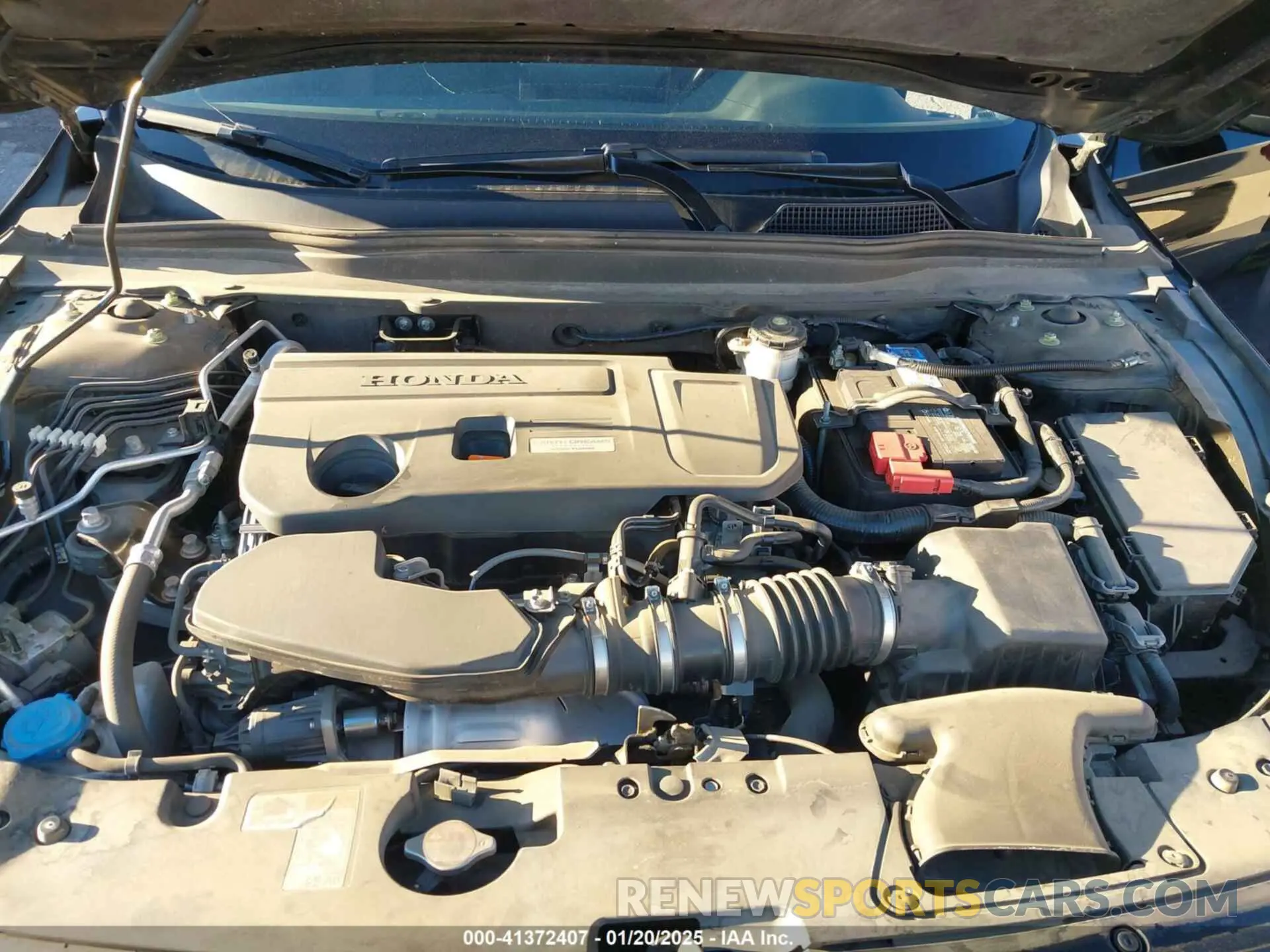 10 fotografías del automóvil dañado 1HGCV2F30KA011039 HONDA ACCORD 2019