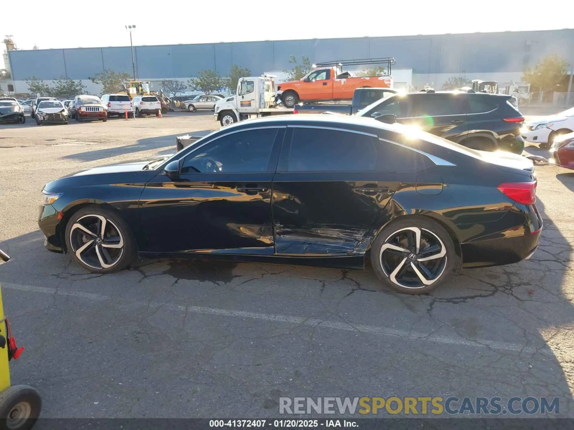 14 fotografías del automóvil dañado 1HGCV2F30KA011039 HONDA ACCORD 2019