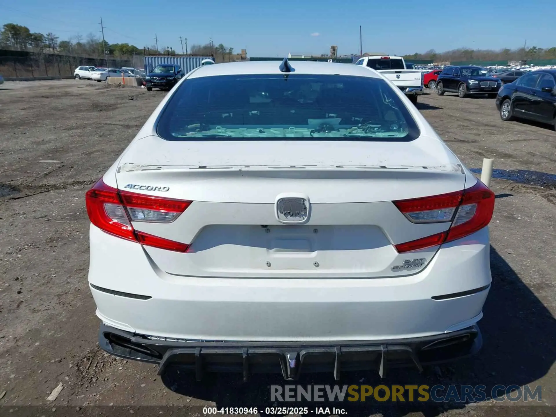 15 fotografías del automóvil dañado 1HGCV2F30KA012692 HONDA ACCORD 2019