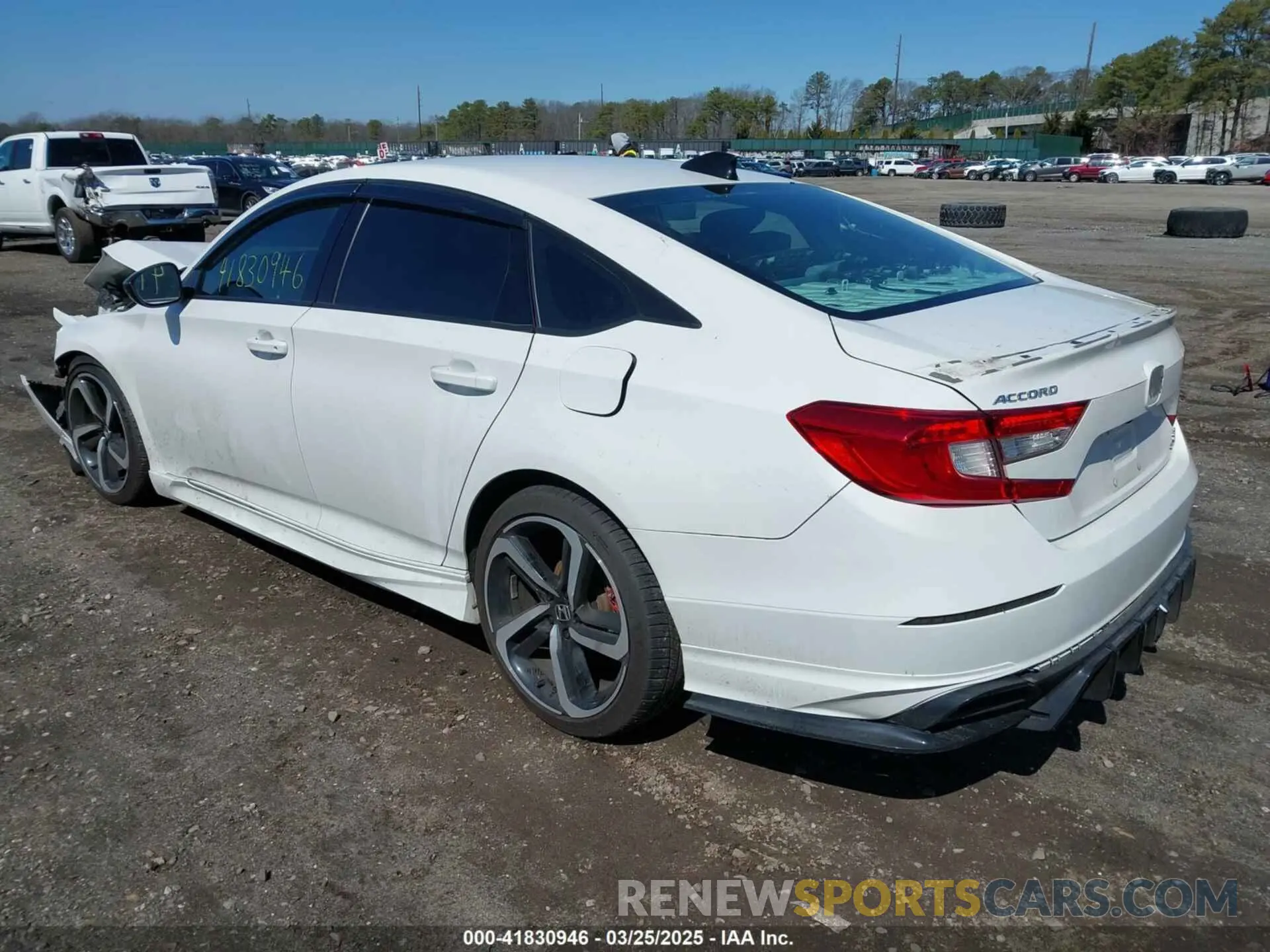 3 fotografías del automóvil dañado 1HGCV2F30KA012692 HONDA ACCORD 2019