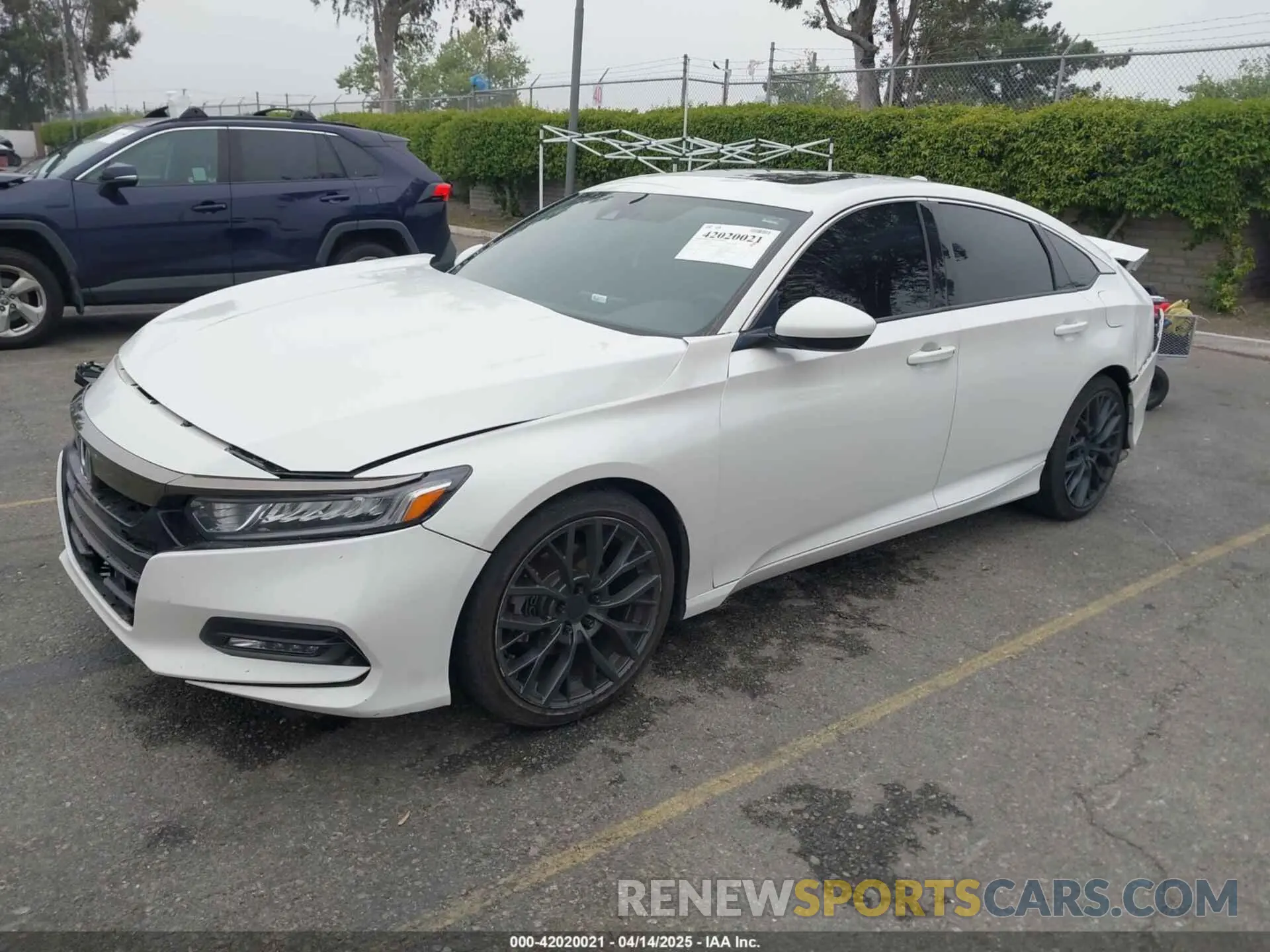 2 fotografías del automóvil dañado 1HGCV2F31KA015178 HONDA ACCORD 2019