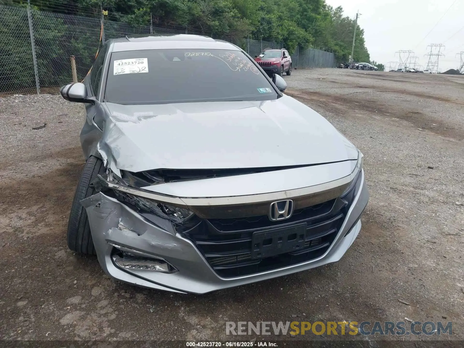 16 fotografías del automóvil dañado 1HGCV2F31KA028710 HONDA ACCORD 2019