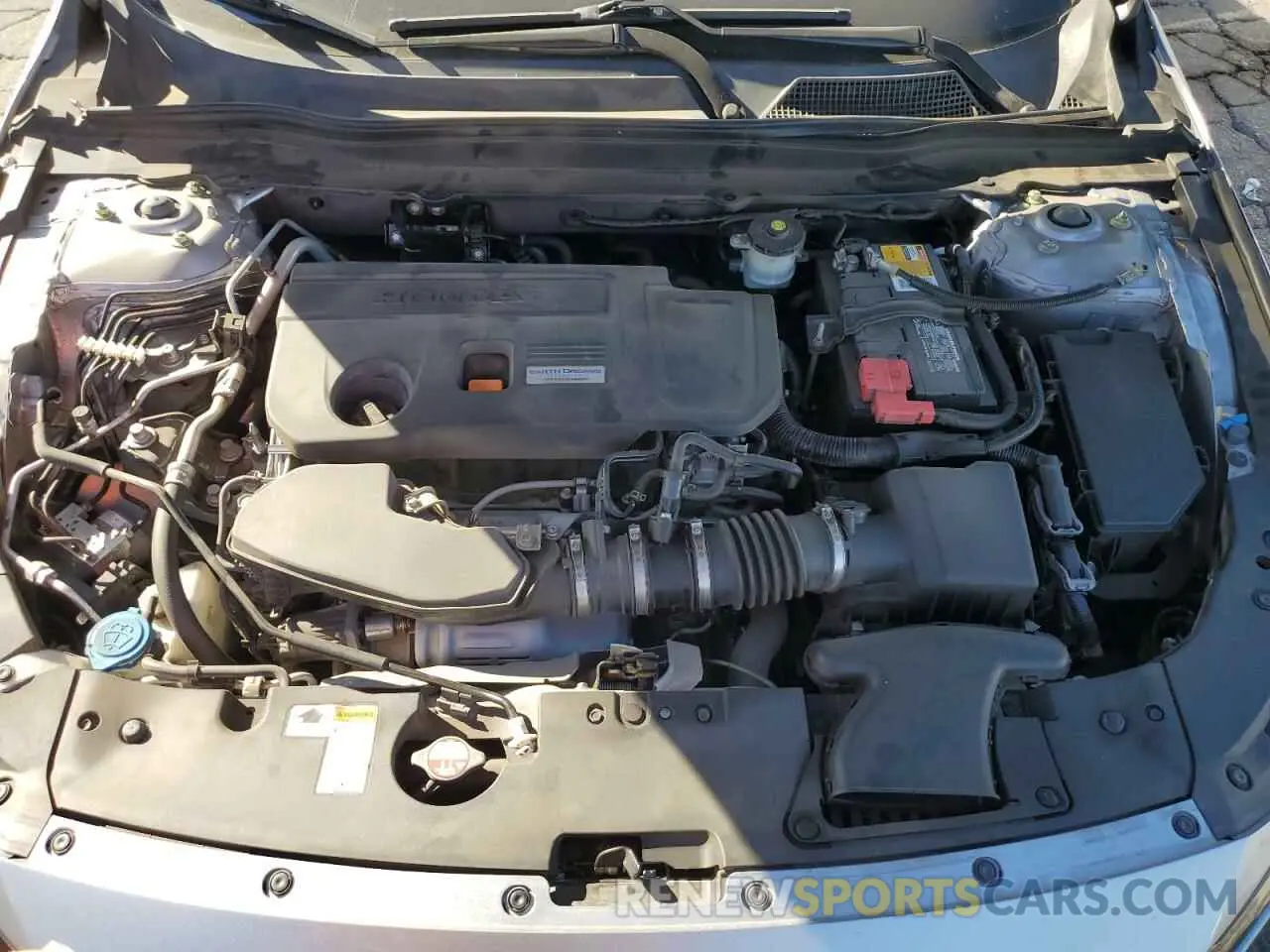 11 fotografías del automóvil dañado 1HGCV2F31KA030196 HONDA ACCORD 2019