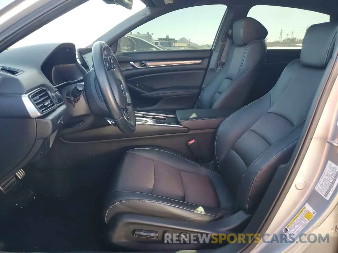 7 fotografías del automóvil dañado 1HGCV2F31KA030196 HONDA ACCORD 2019