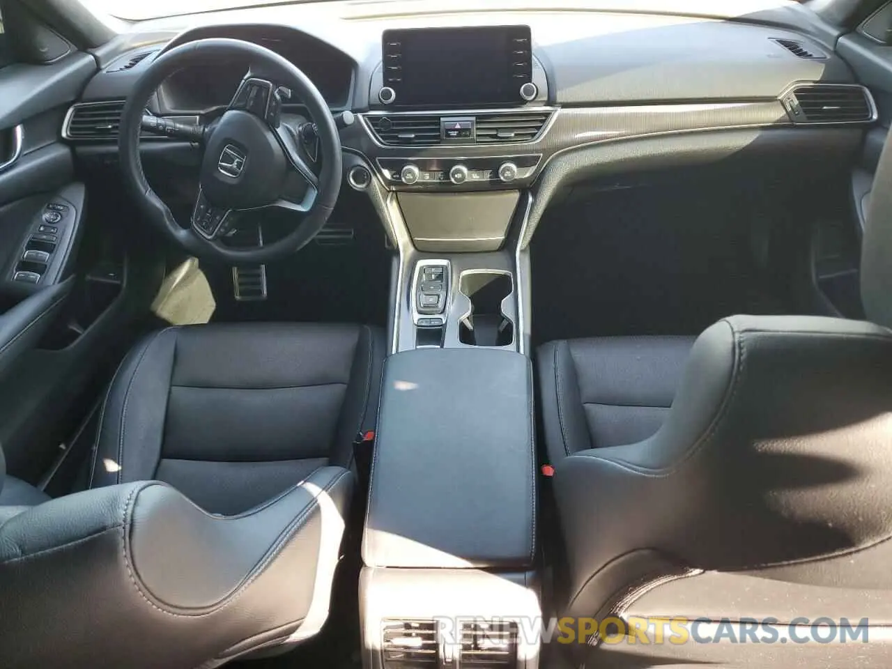 8 fotografías del automóvil dañado 1HGCV2F31KA030196 HONDA ACCORD 2019