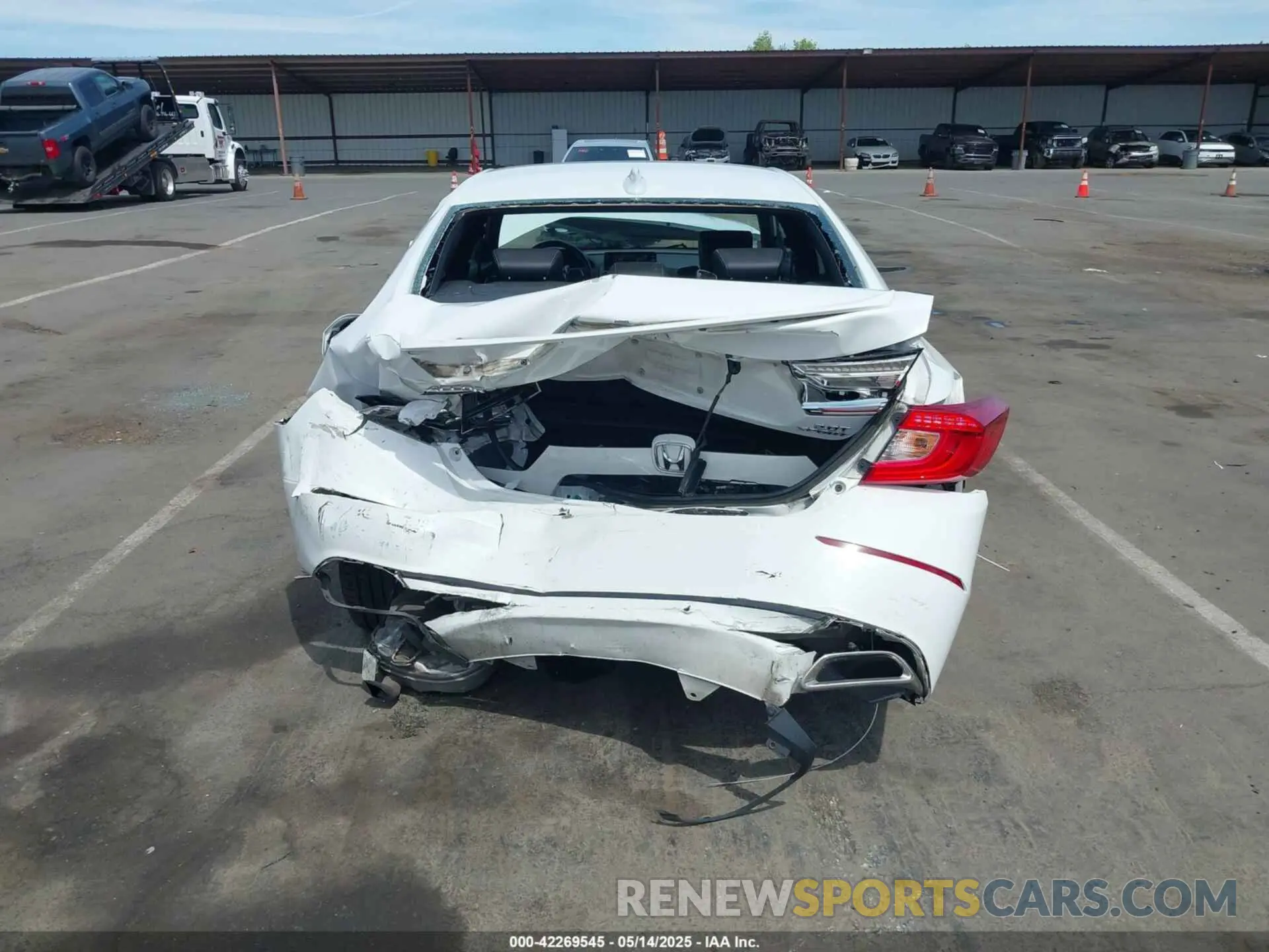 20 fotografías del automóvil dañado 1HGCV2F31KA032692 HONDA ACCORD 2019