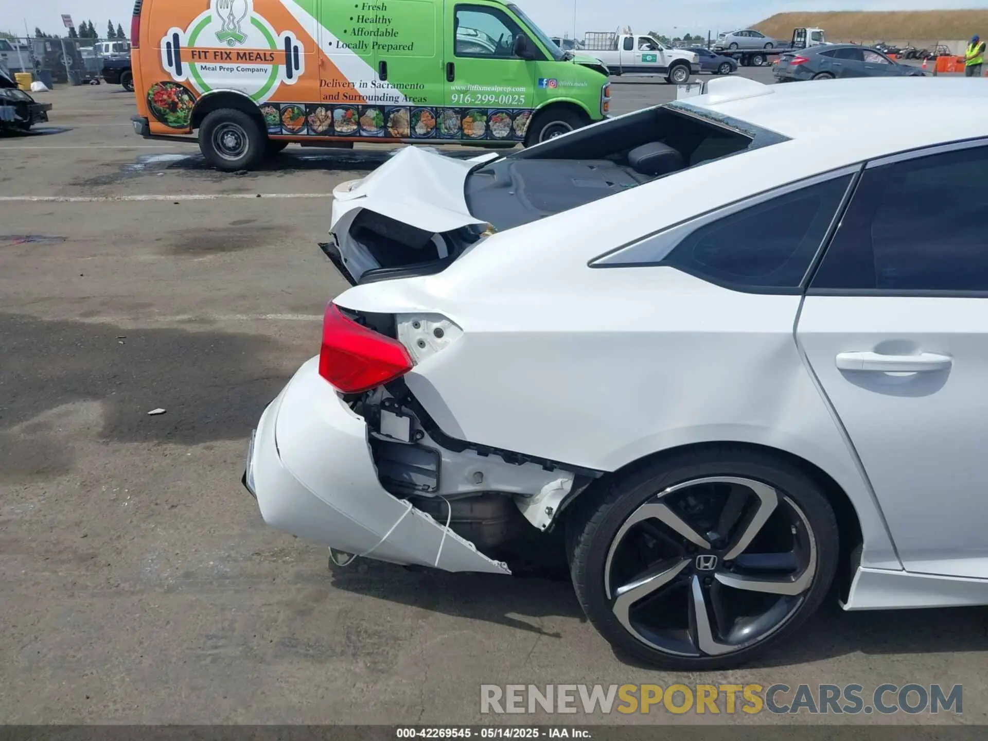21 fotografías del automóvil dañado 1HGCV2F31KA032692 HONDA ACCORD 2019