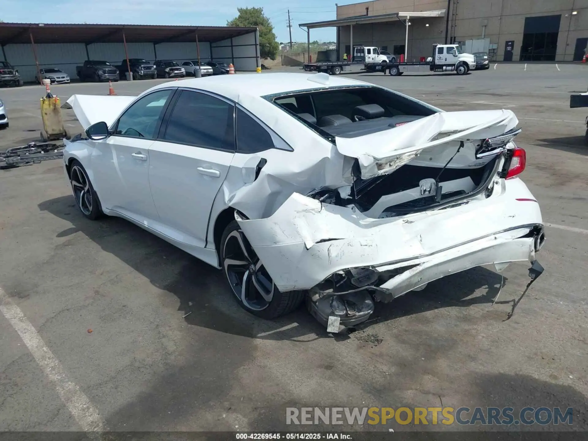 3 fotografías del automóvil dañado 1HGCV2F31KA032692 HONDA ACCORD 2019