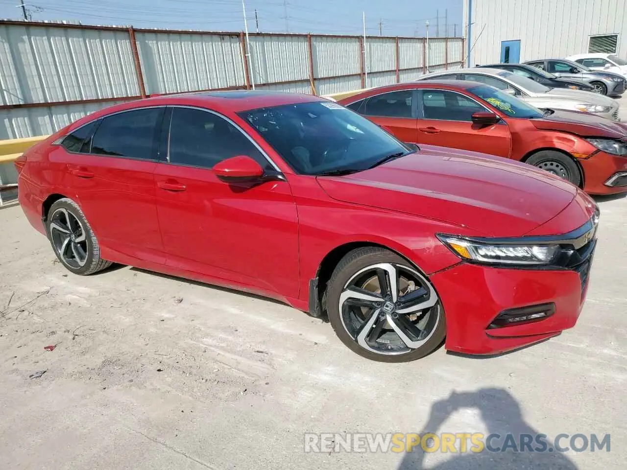 4 fotografías del automóvil dañado 1HGCV2F33KA010208 HONDA ACCORD 2019