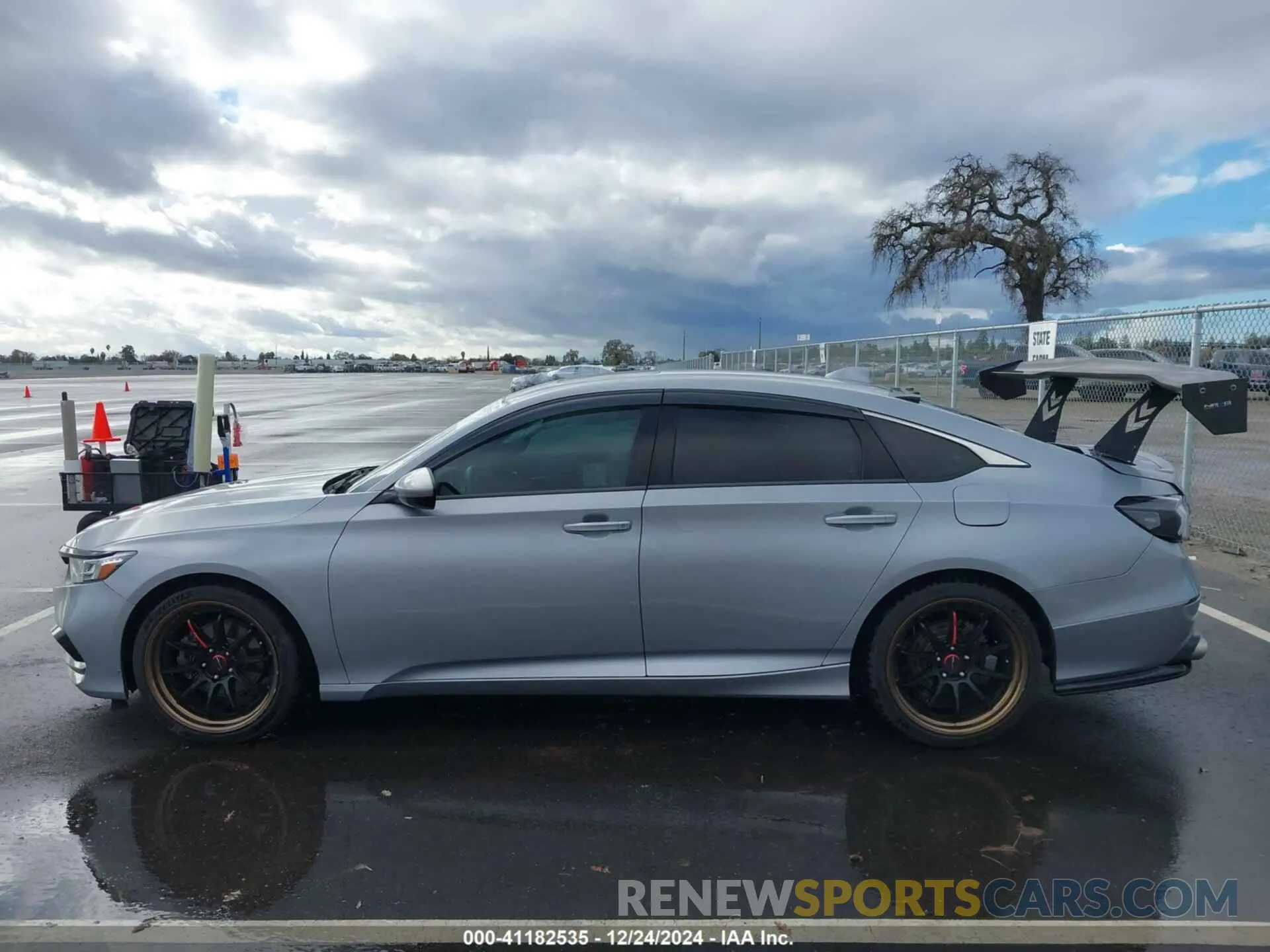 14 fotografías del automóvil dañado 1HGCV2F34KA025753 HONDA ACCORD 2019