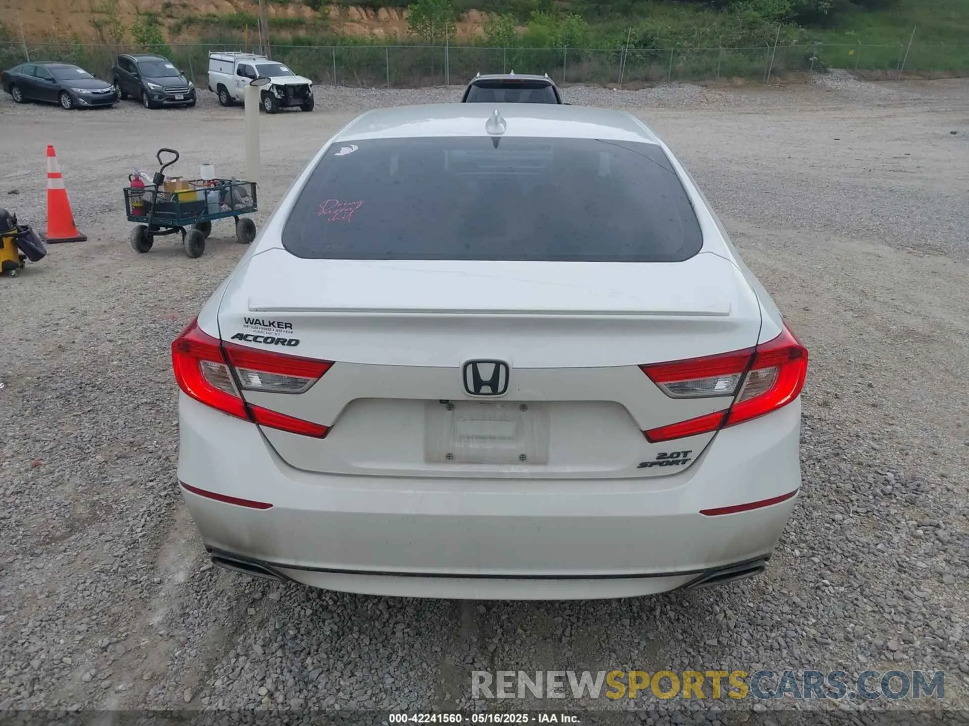 16 fotografías del automóvil dañado 1HGCV2F34KA026658 HONDA ACCORD 2019