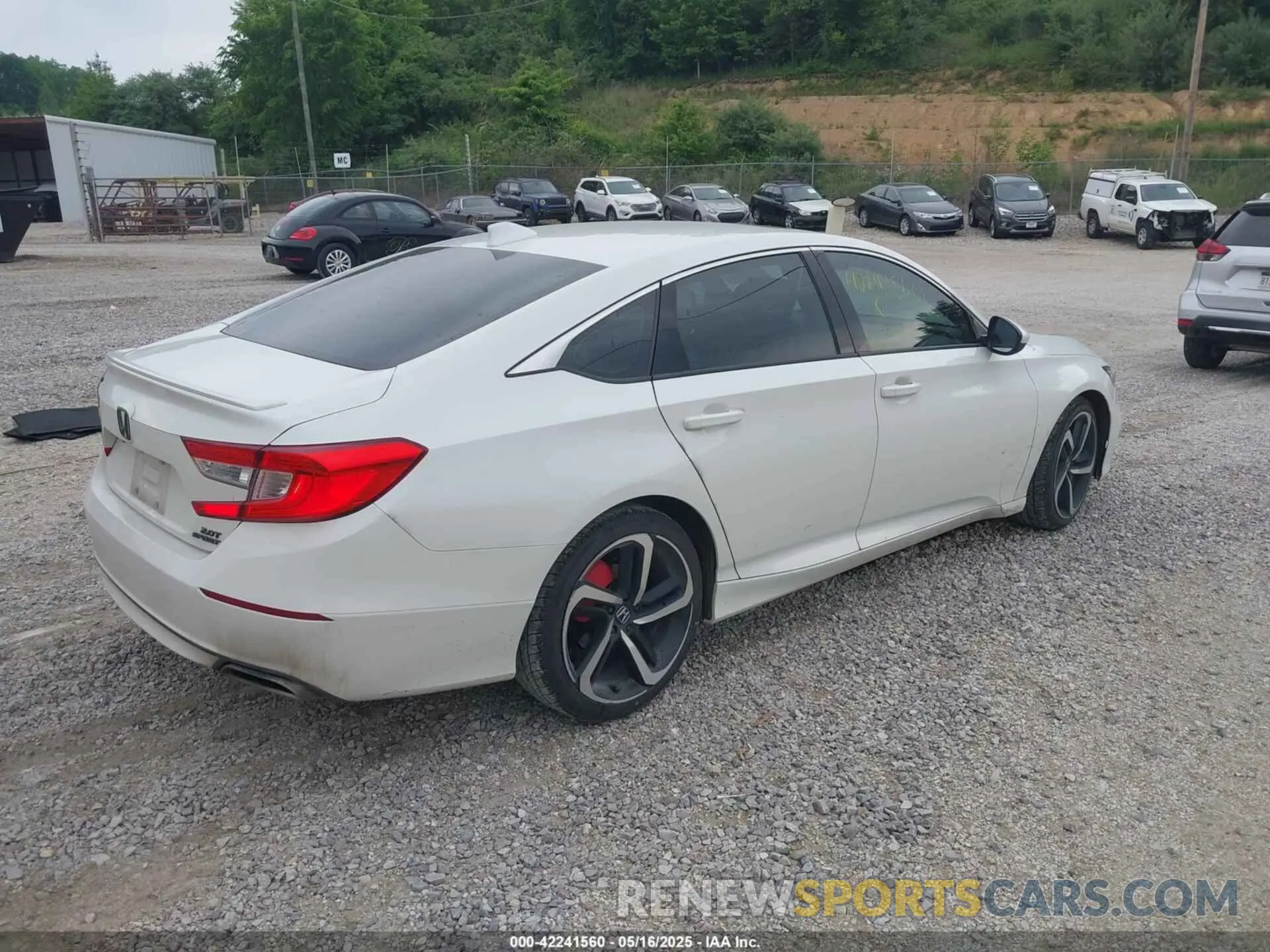 4 fotografías del automóvil dañado 1HGCV2F34KA026658 HONDA ACCORD 2019