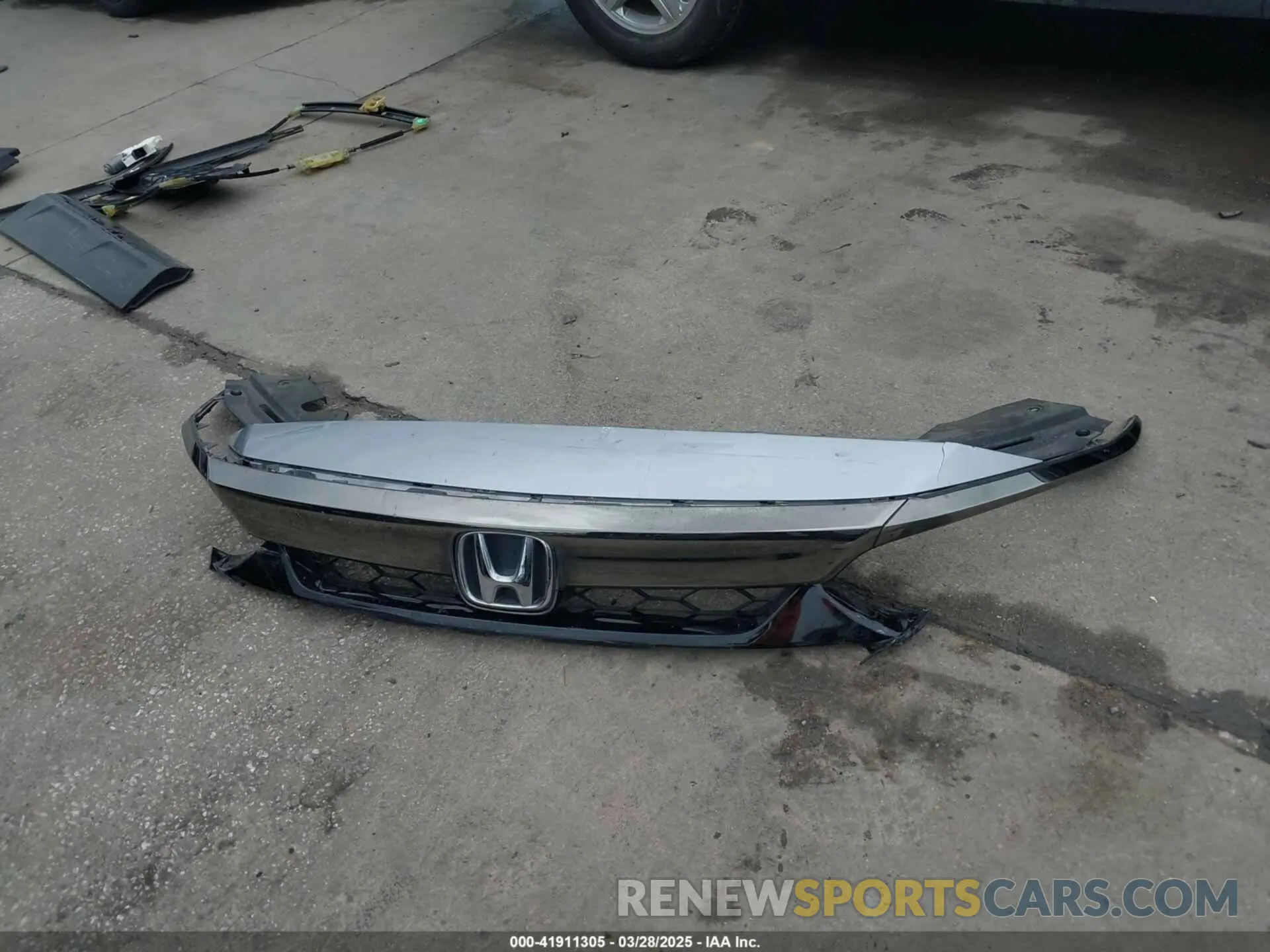 11 fotografías del automóvil dañado 1HGCV2F34KA036557 HONDA ACCORD 2019