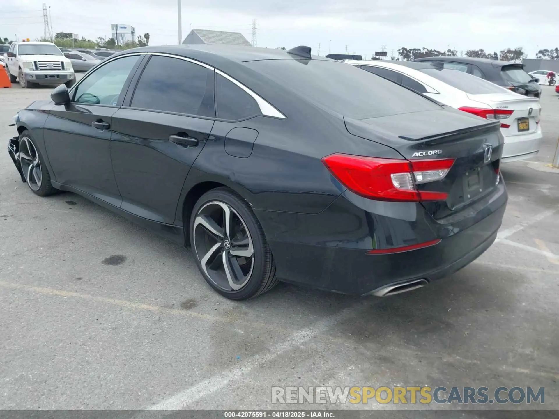 3 fotografías del automóvil dañado 1HGCV2F36KA005973 HONDA ACCORD 2019