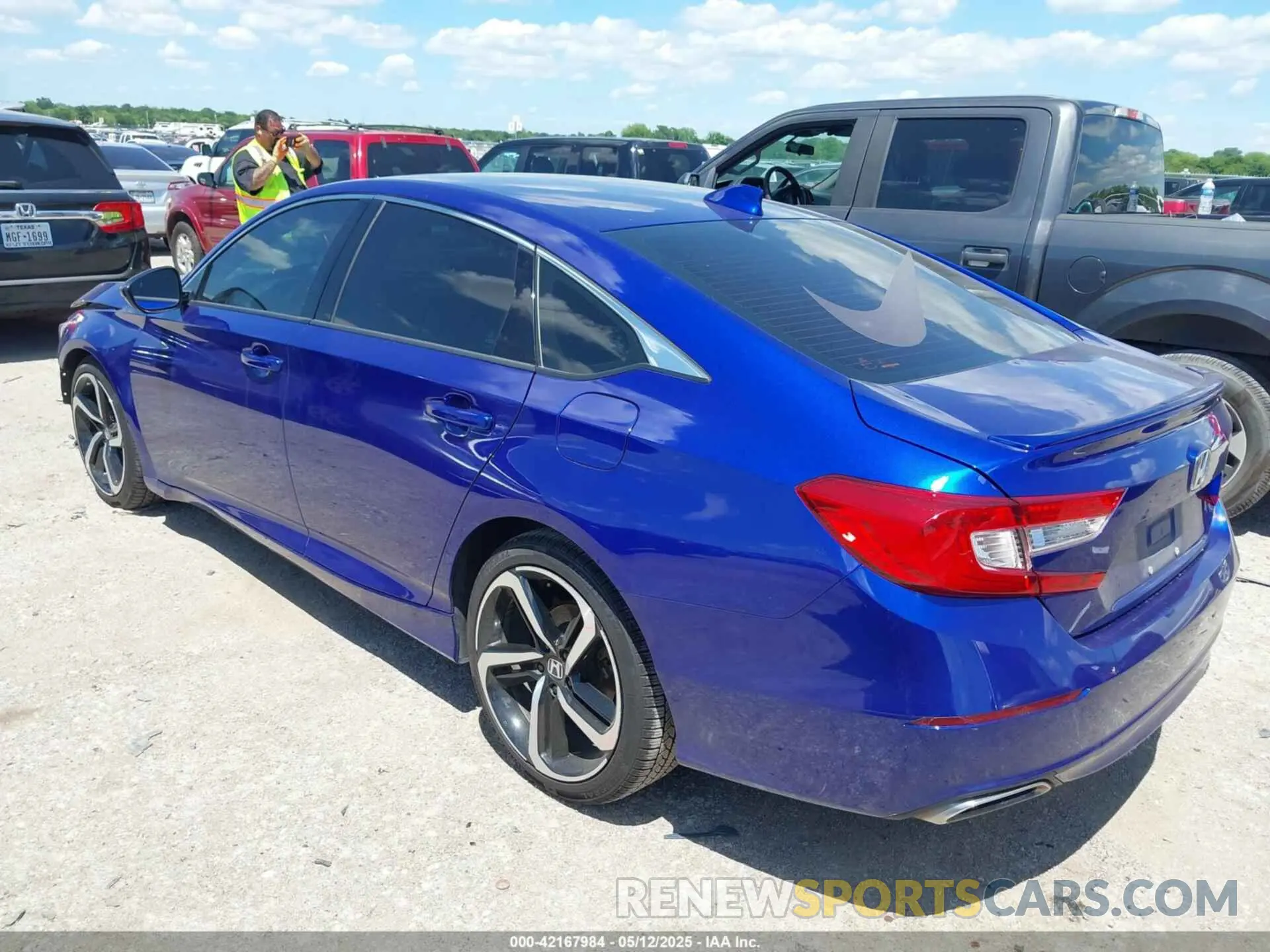 3 fotografías del automóvil dañado 1HGCV2F36KA007299 HONDA ACCORD 2019