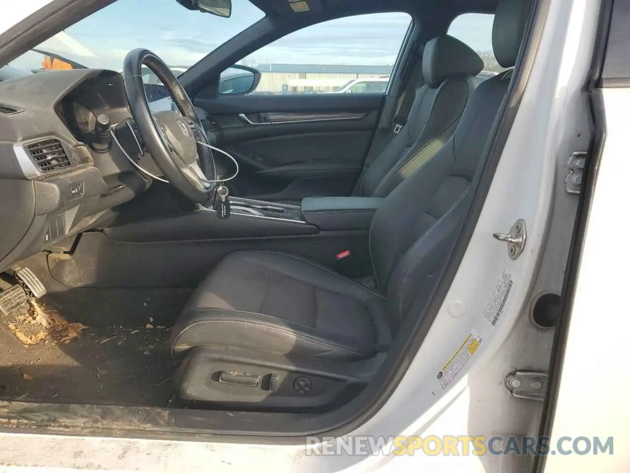 7 fotografías del automóvil dañado 1HGCV2F36KA026693 HONDA ACCORD 2019