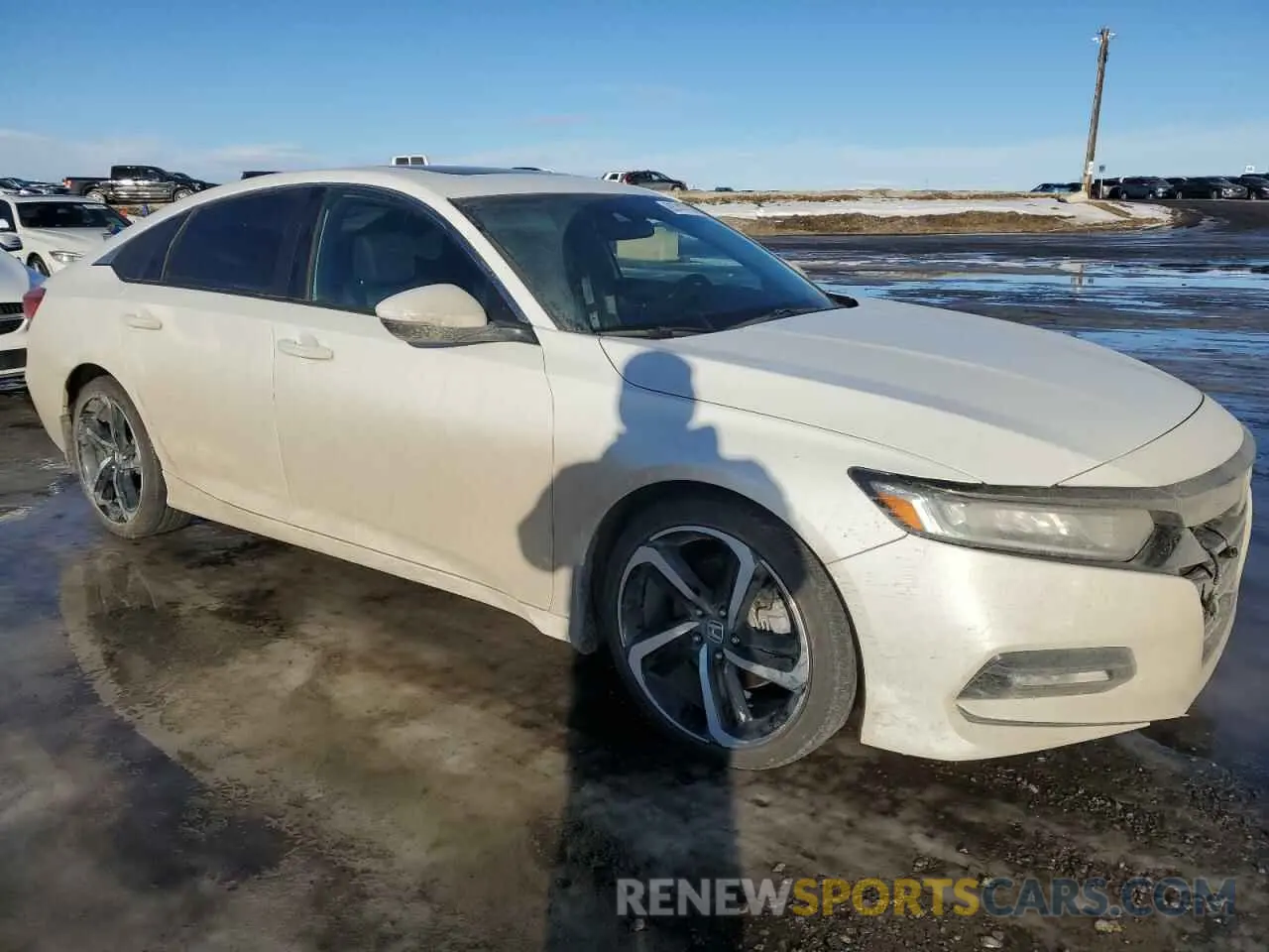 4 fotografías del automóvil dañado 1HGCV2F36KA801171 HONDA ACCORD 2019