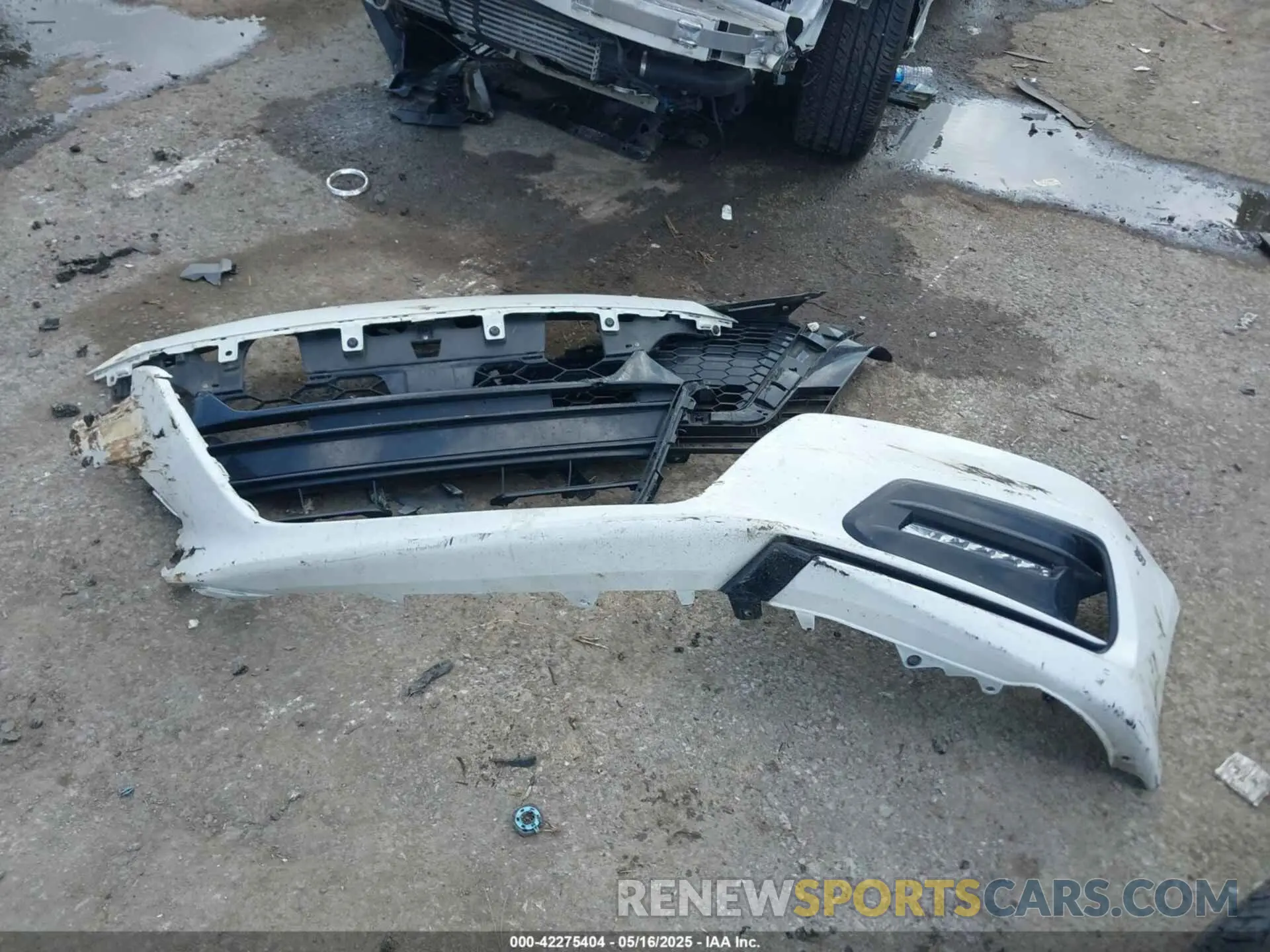 12 fotografías del automóvil dañado 1HGCV2F37KA012673 HONDA ACCORD 2019