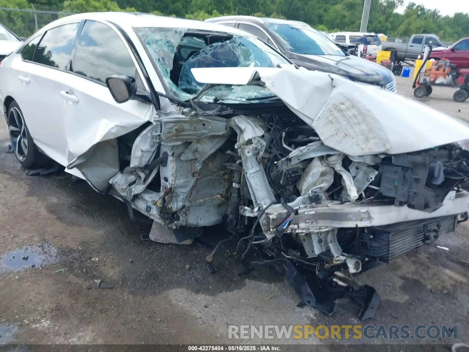 6 fotografías del automóvil dañado 1HGCV2F37KA012673 HONDA ACCORD 2019