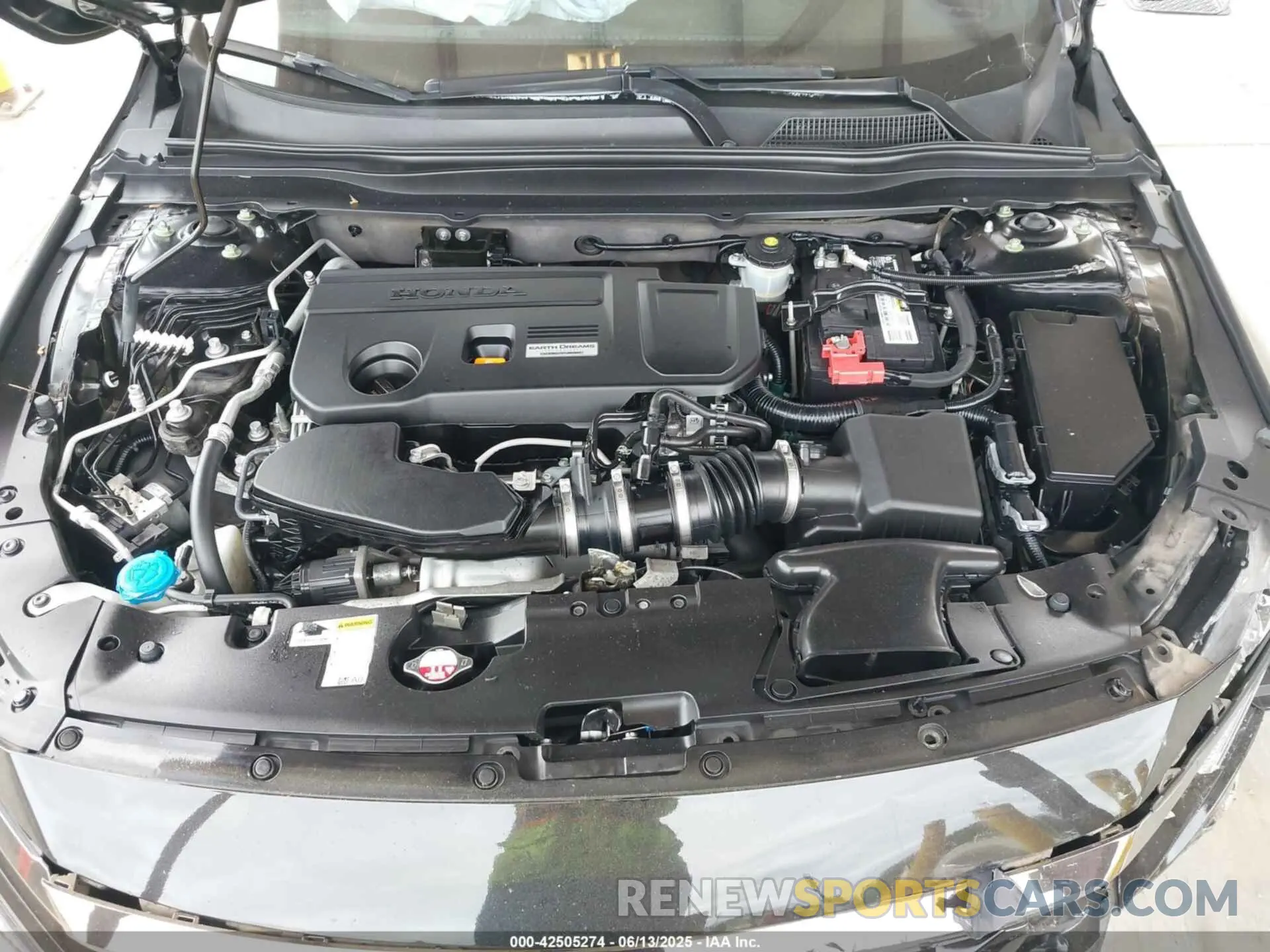 10 fotografías del automóvil dañado 1HGCV2F37KA021812 HONDA ACCORD 2019