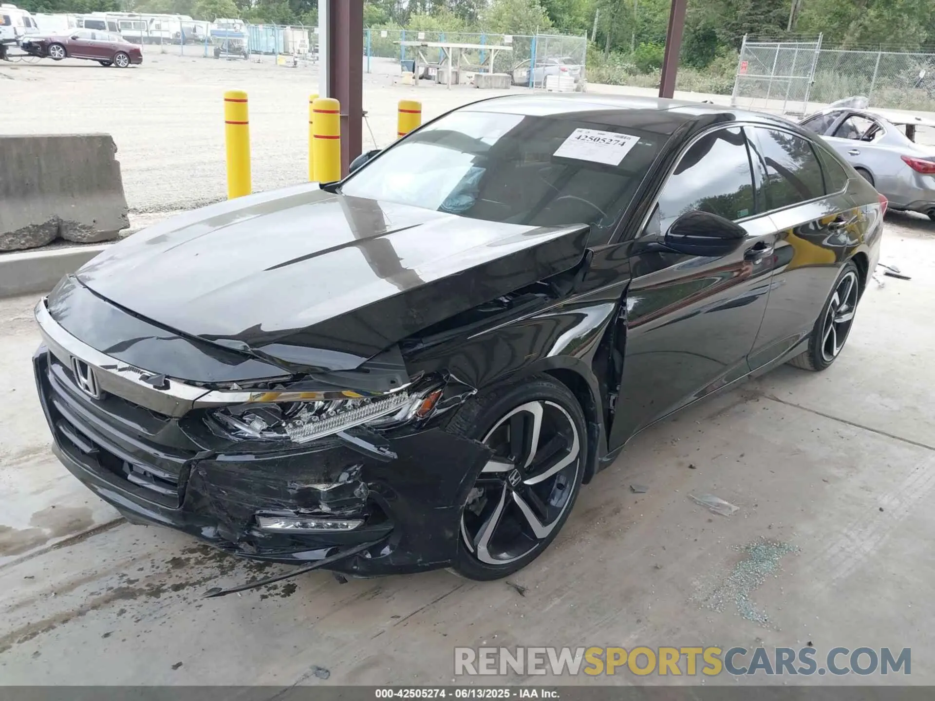 2 fotografías del automóvil dañado 1HGCV2F37KA021812 HONDA ACCORD 2019