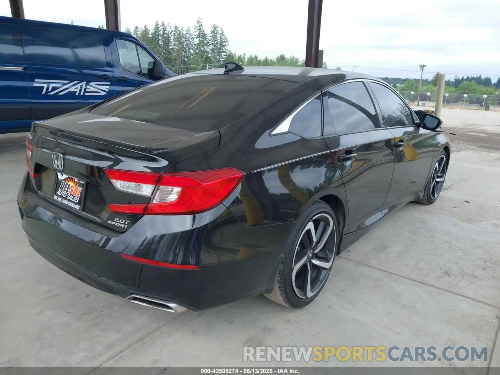 4 fotografías del automóvil dañado 1HGCV2F37KA021812 HONDA ACCORD 2019