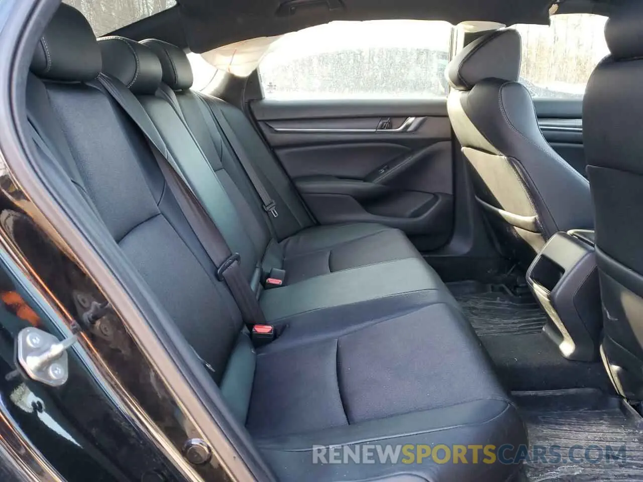 10 fotografías del automóvil dañado 1HGCV2F39KA802458 HONDA ACCORD 2019