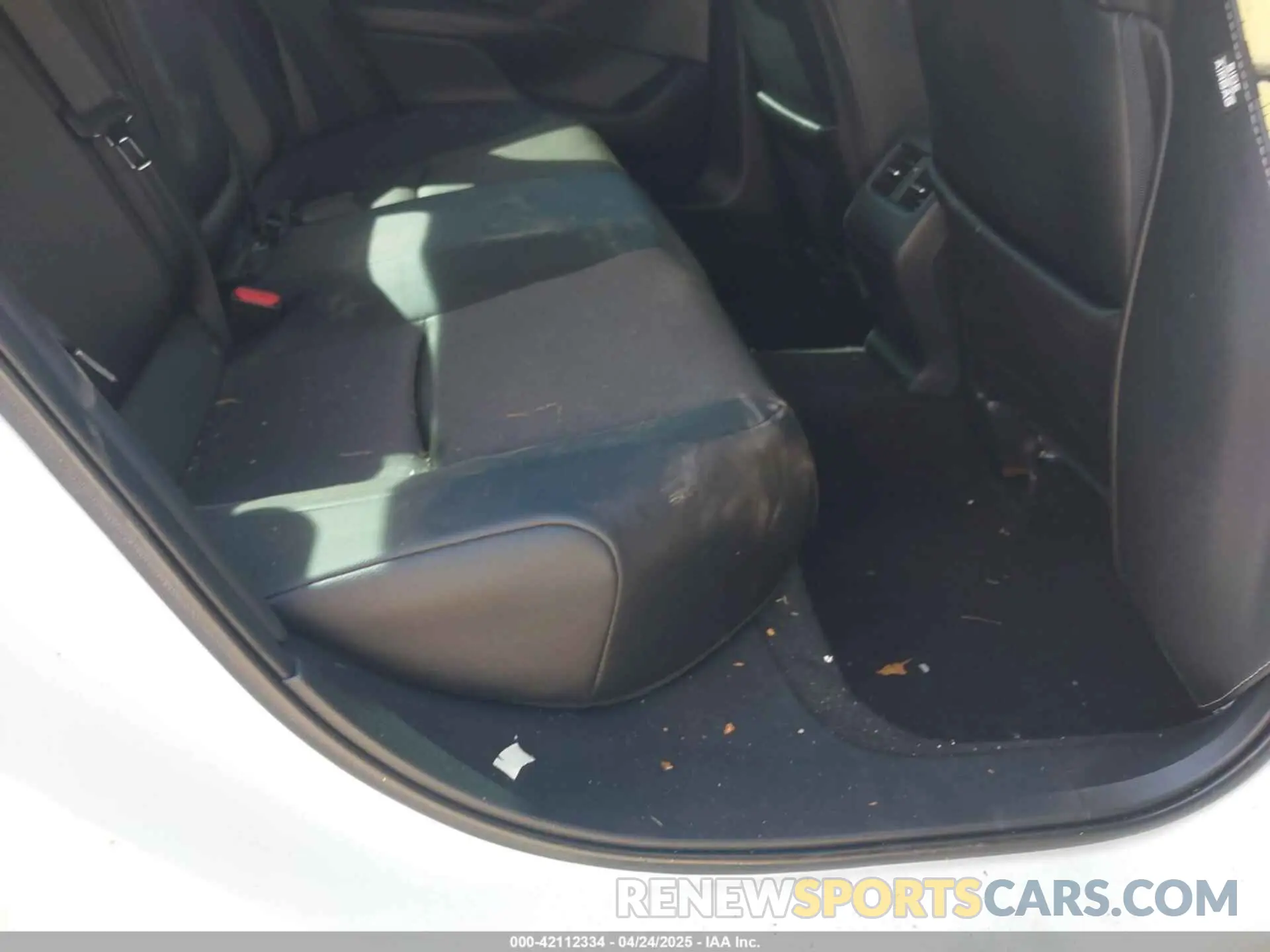 8 fotografías del automóvil dañado 1HGCV2F3XKA006463 HONDA ACCORD 2019