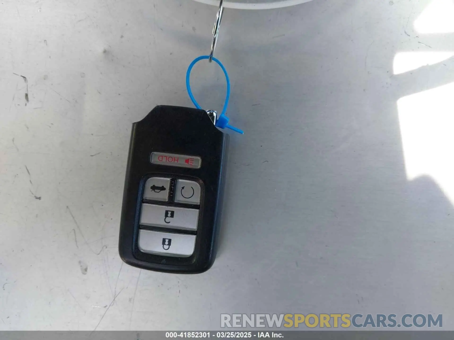 11 fotografías del automóvil dañado 1HGCV2F3XKA035381 HONDA ACCORD 2019