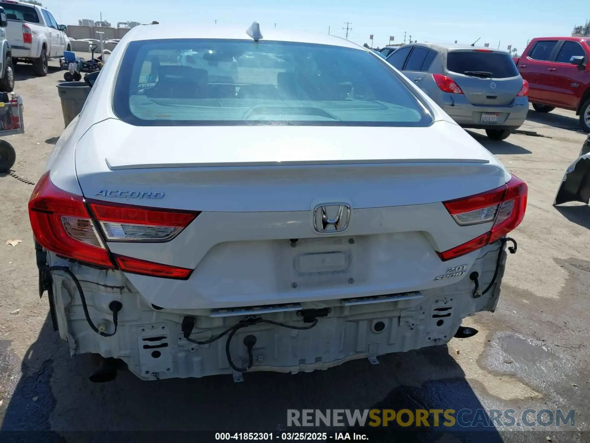17 fotografías del automóvil dañado 1HGCV2F3XKA035381 HONDA ACCORD 2019
