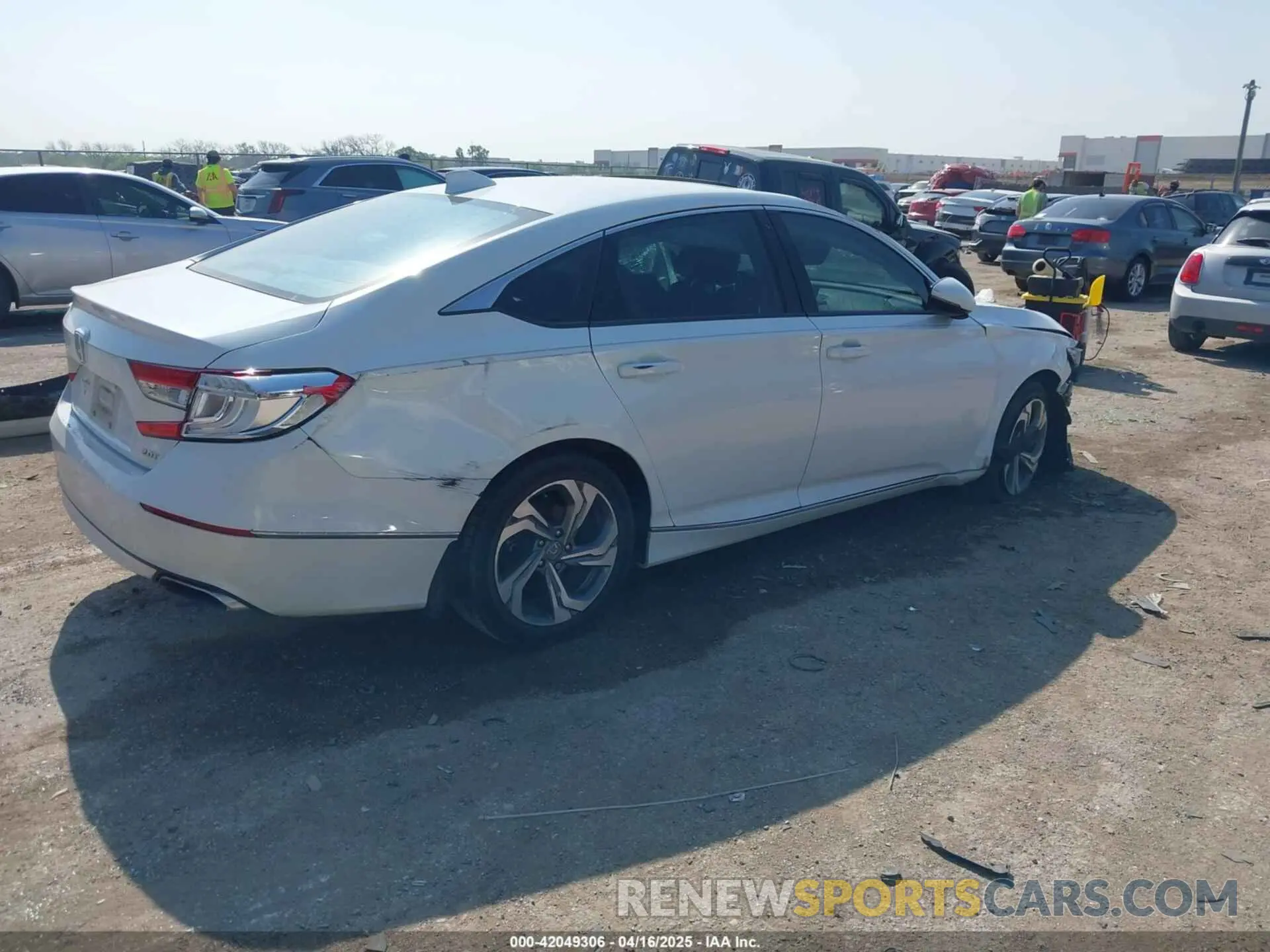 4 fotografías del automóvil dañado 1HGCV2F53KA002059 HONDA ACCORD 2019
