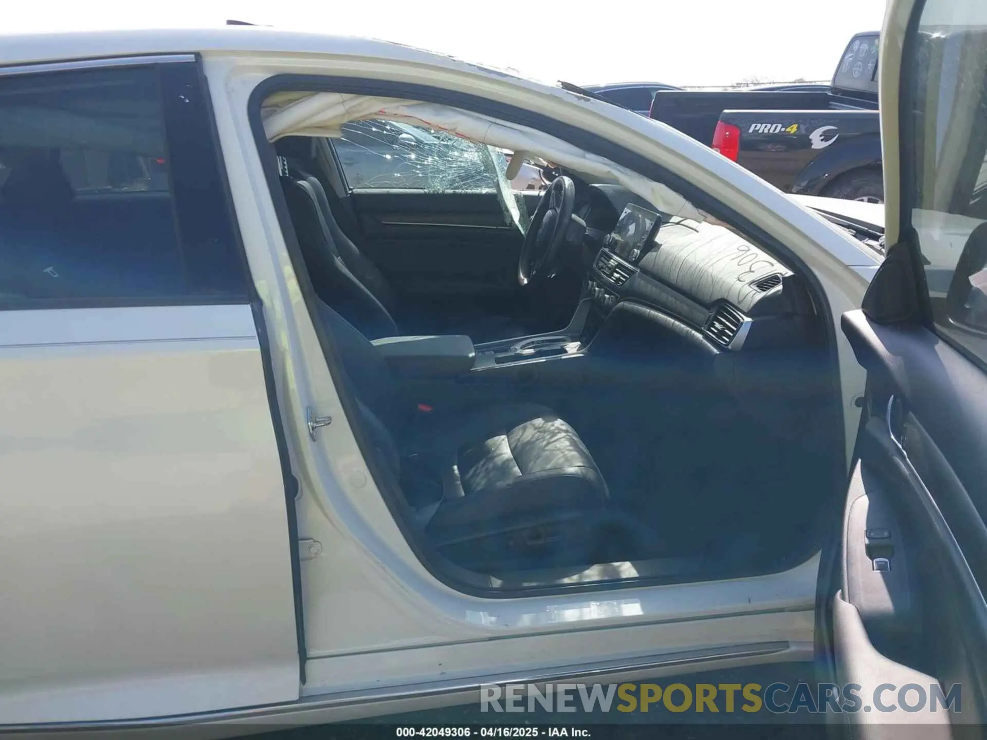 5 fotografías del automóvil dañado 1HGCV2F53KA002059 HONDA ACCORD 2019