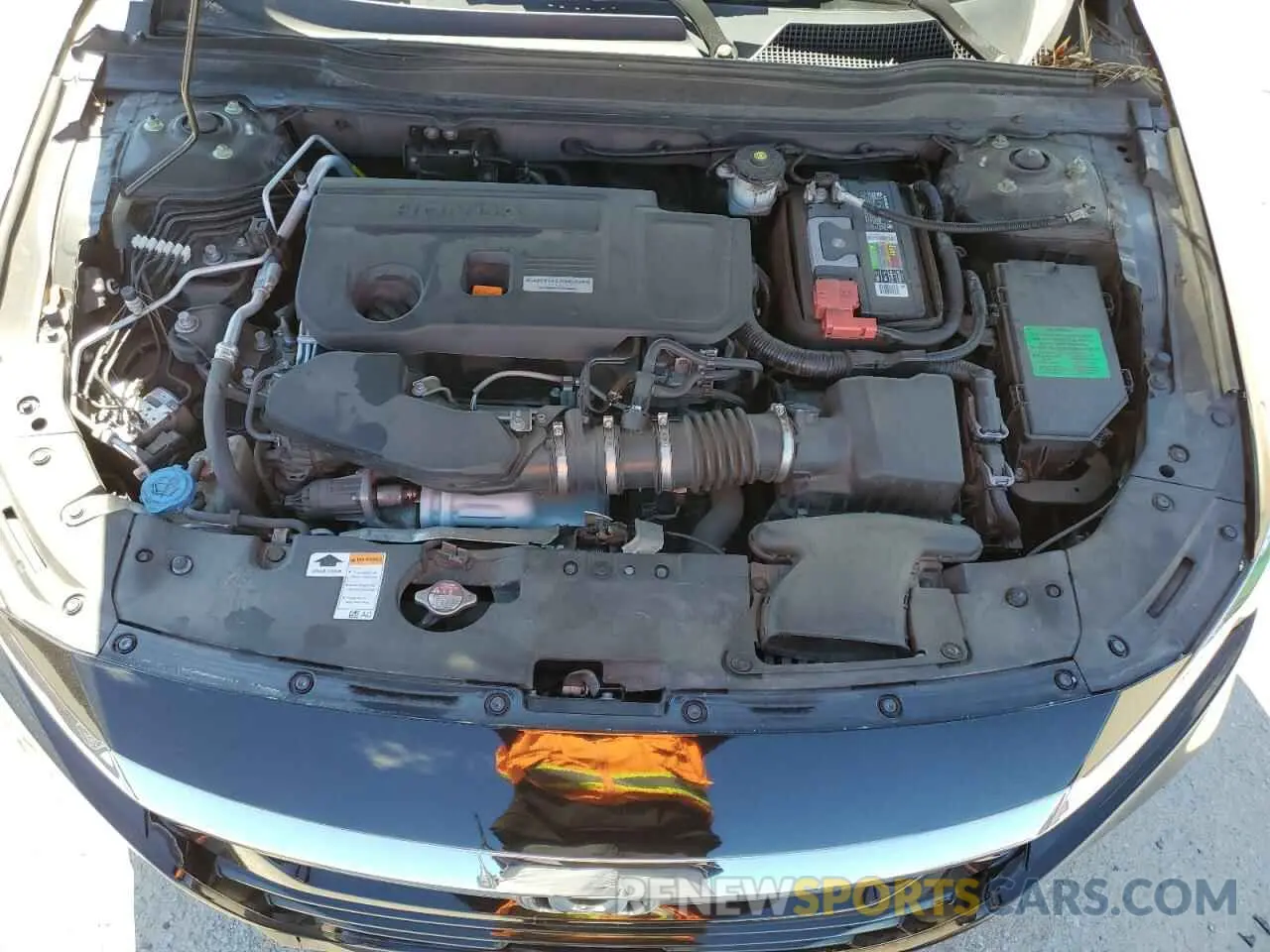 11 fotografías del automóvil dañado 1HGCV2F91KA024323 HONDA ACCORD 2019