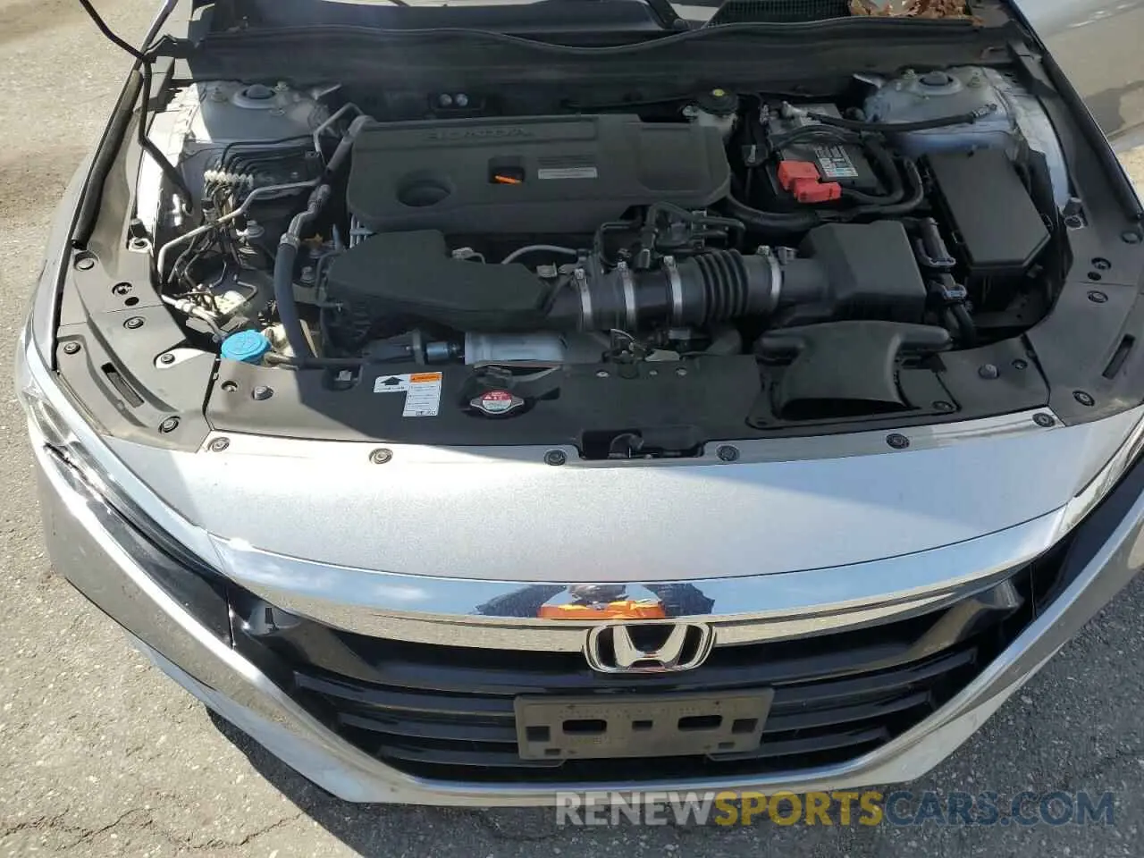 11 fotografías del automóvil dañado 1HGCV2F91KA027643 HONDA ACCORD 2019