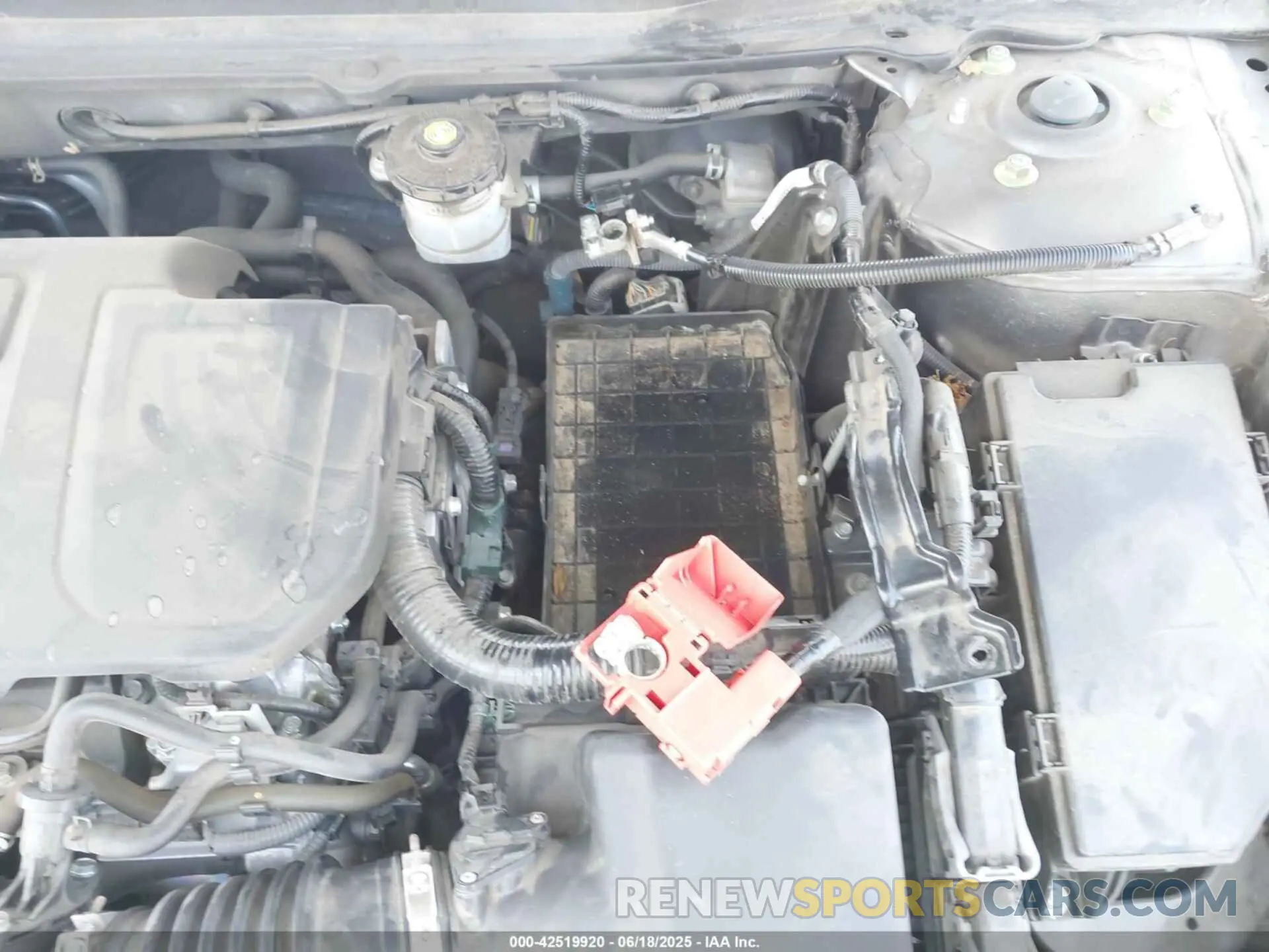 13 fotografías del automóvil dañado 1HGCV2F93KA013002 HONDA ACCORD 2019