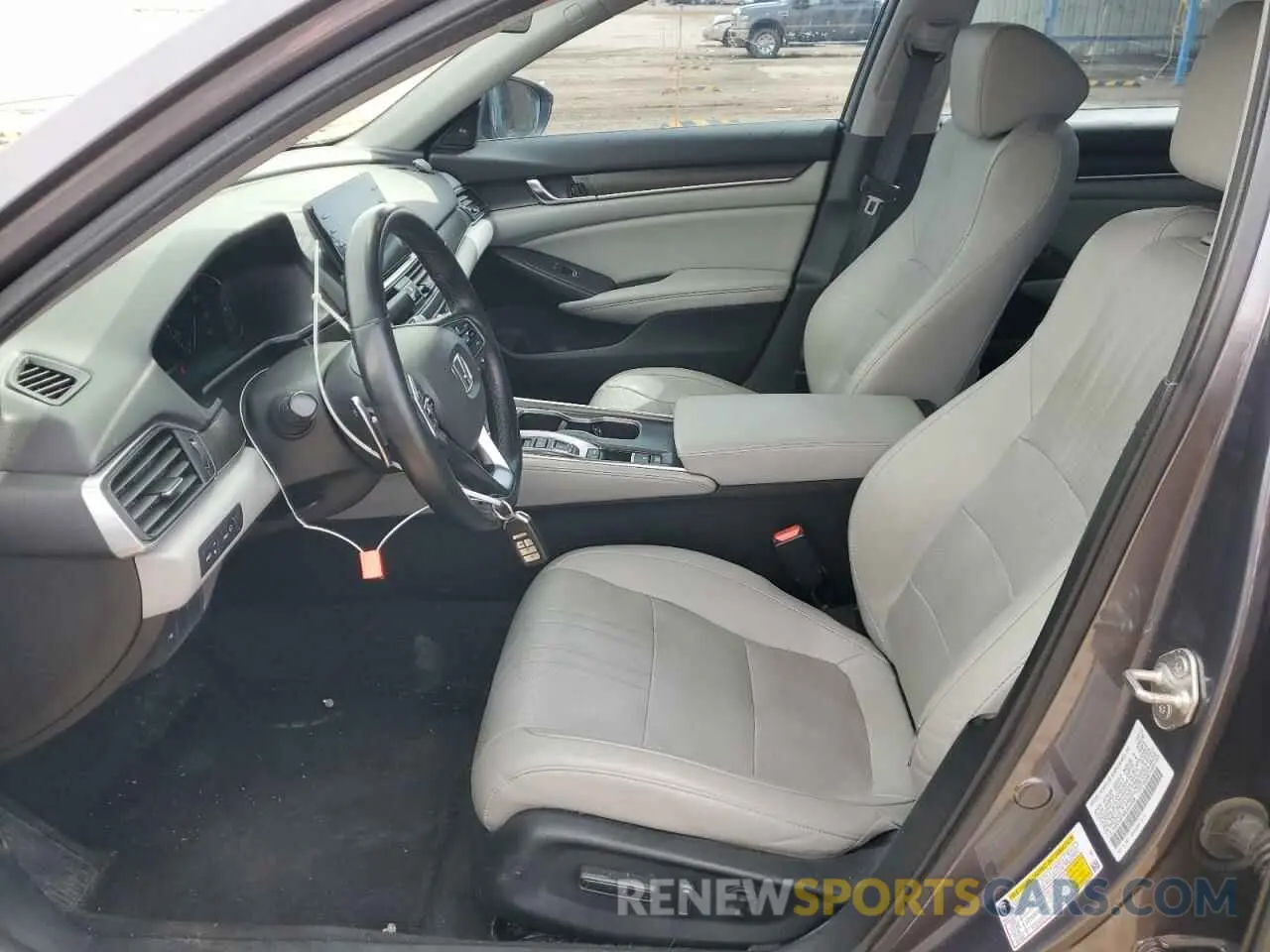 7 fotografías del automóvil dañado 1HGCV2F94KA010688 HONDA ACCORD 2019