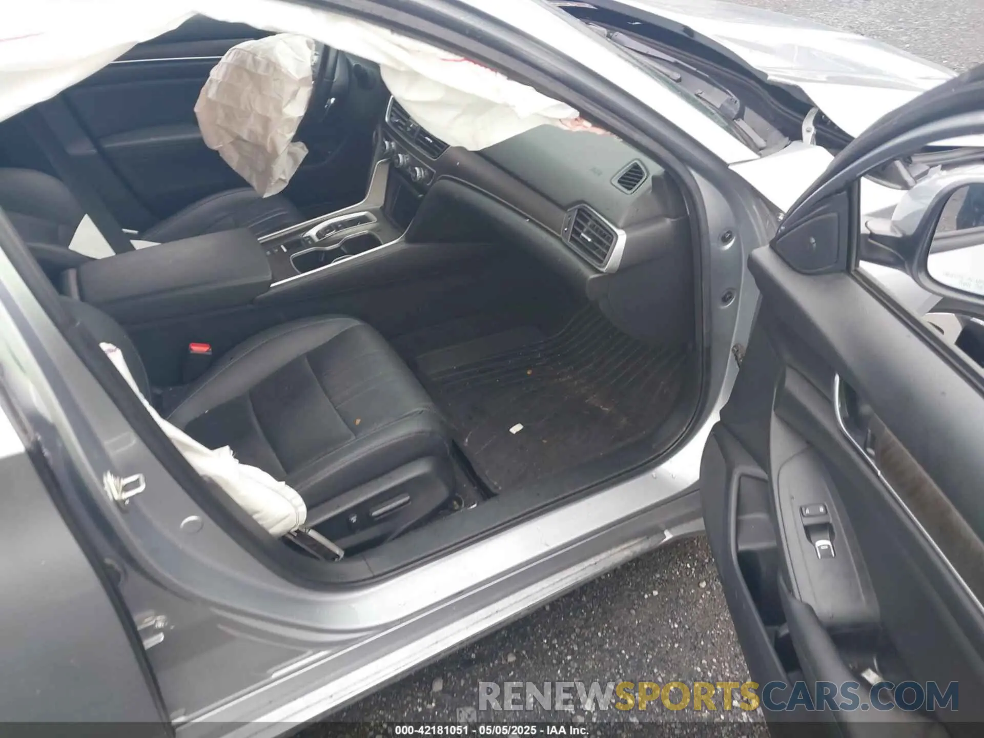 5 fotografías del automóvil dañado 1HGCV2F96KA009445 HONDA ACCORD 2019
