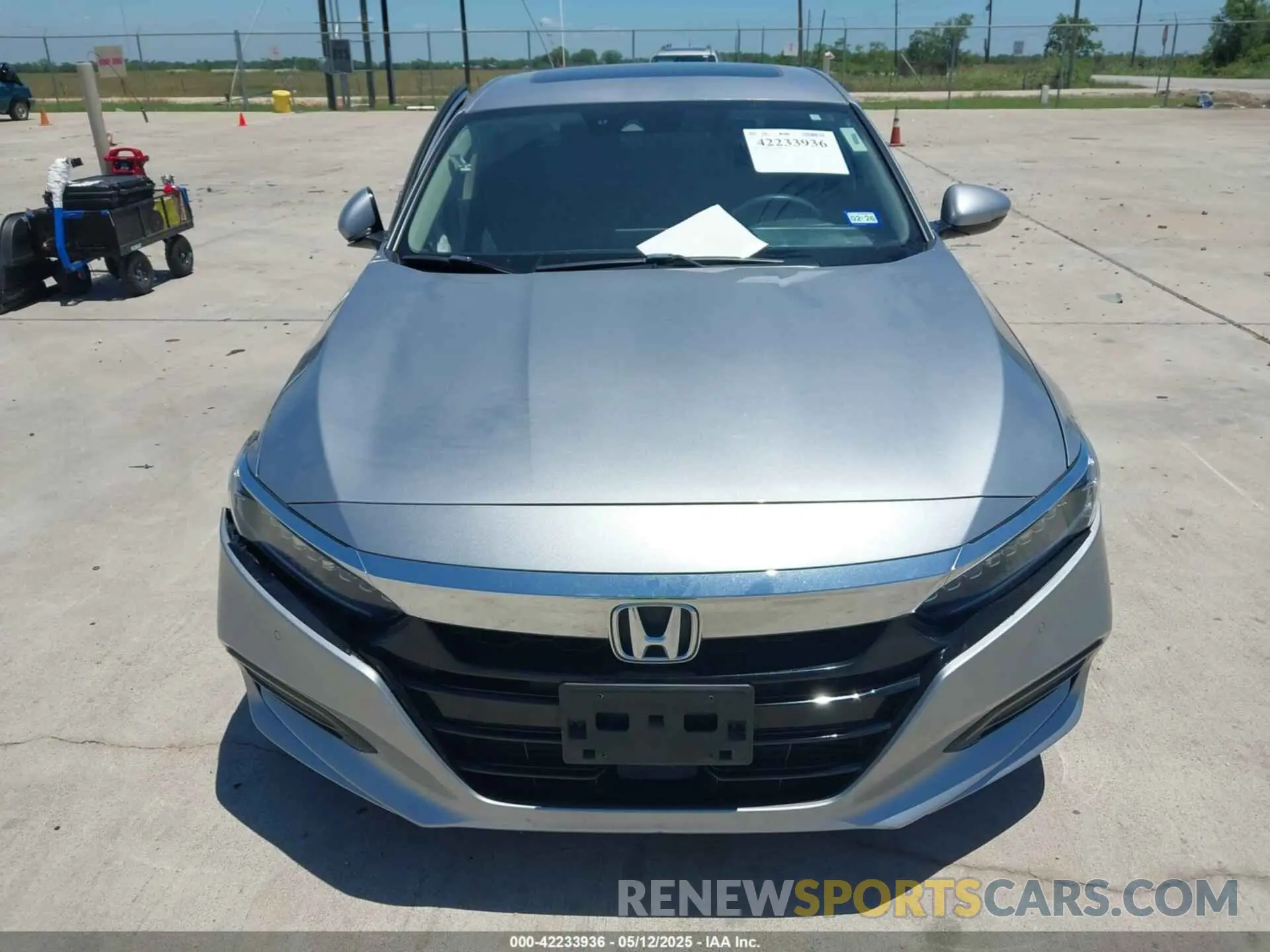 11 fotografías del automóvil dañado 1HGCV2F99KA002506 HONDA ACCORD 2019